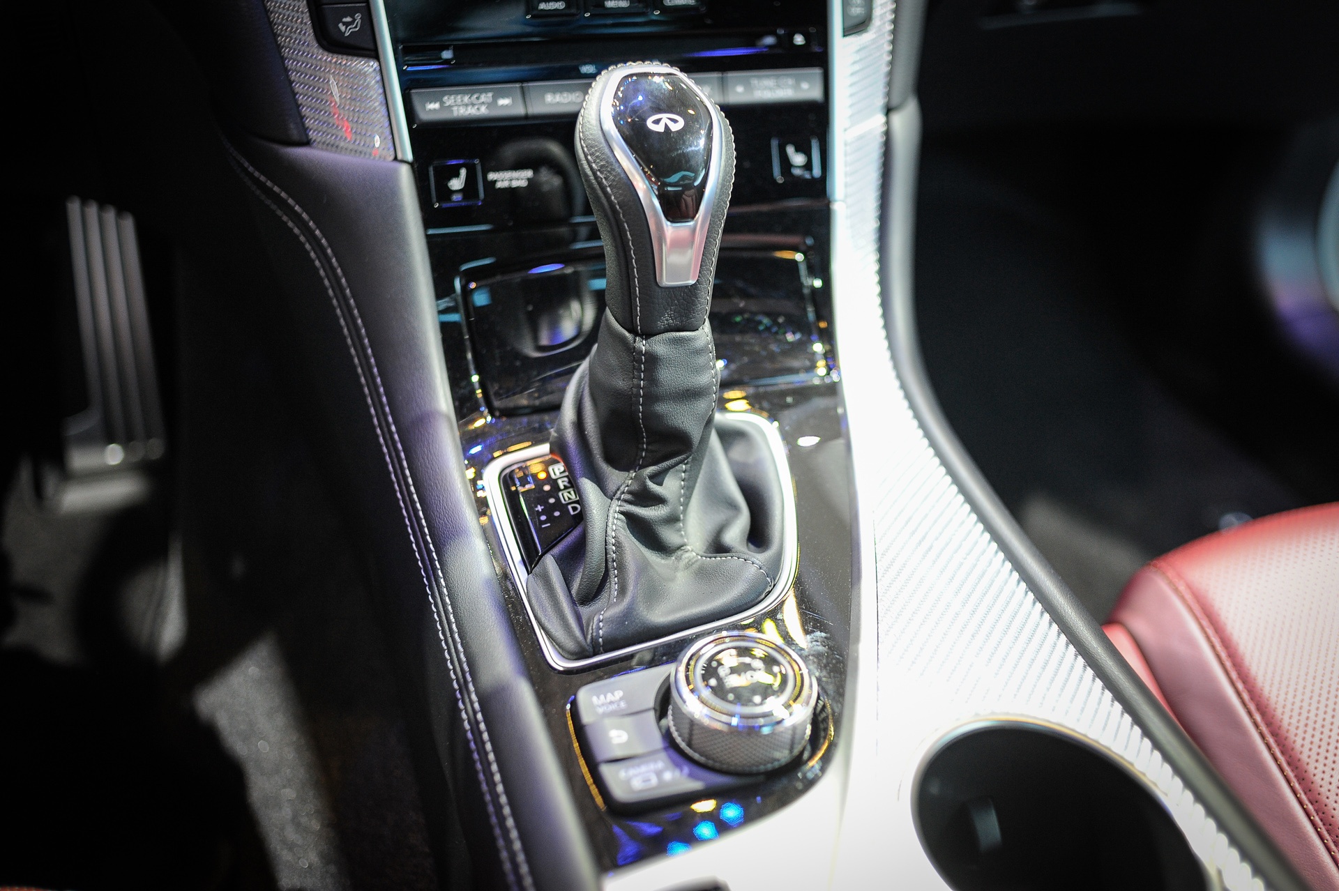 Infiniti Q60 ve Viet Nam anh 13