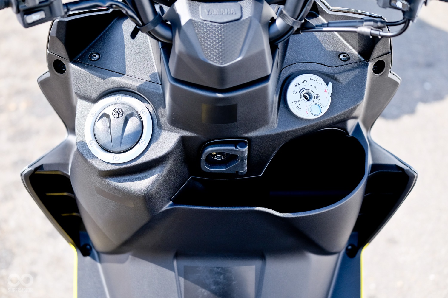 xe tay ga Yamaha Force 2017 ra mat anh 7