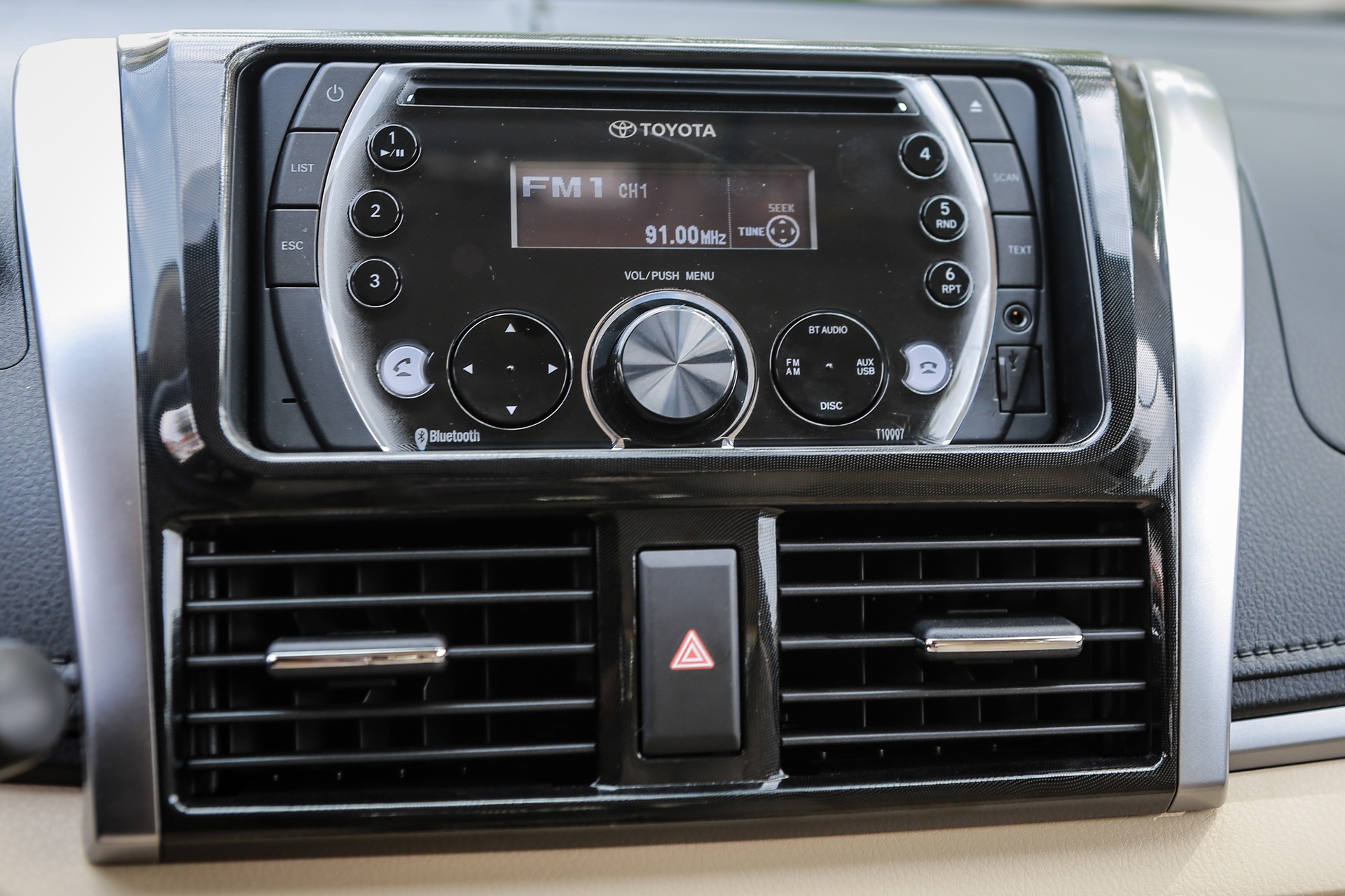 Vios 1.5E CTV 2016 moi tai Viet Nam anh 11