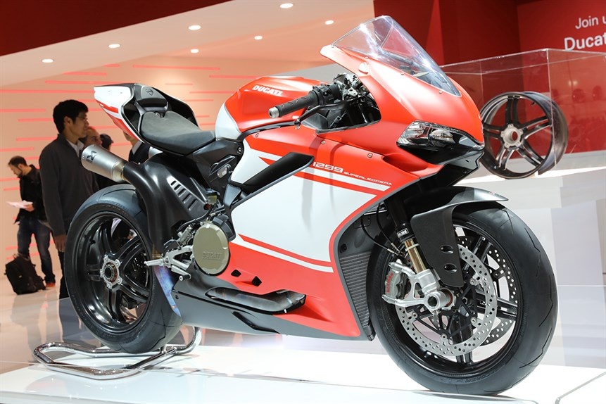 Ducati 1299 Superleggera trinh lang anh 1