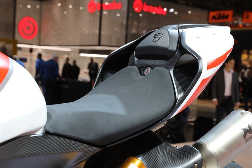 Ducati 1299 Superleggera trinh lang anh 7