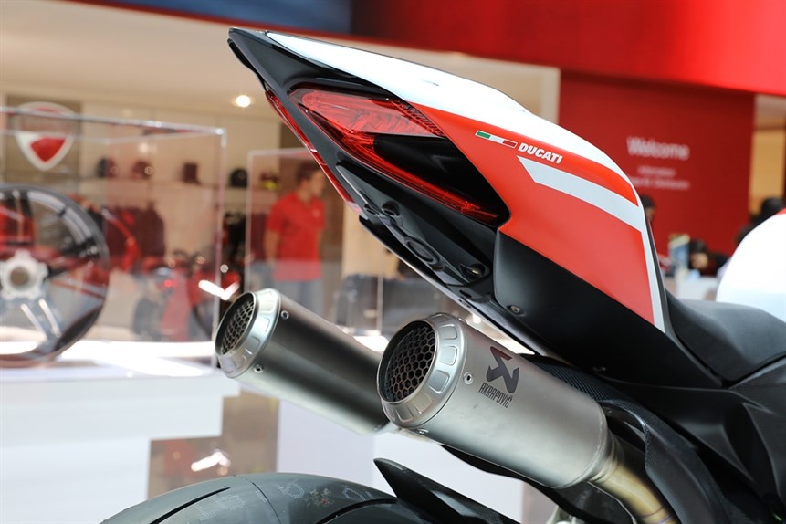 Ducati 1299 Superleggera trinh lang anh 9