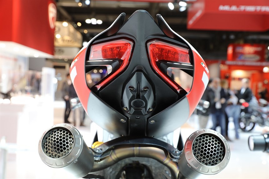 Ducati 1299 Superleggera trinh lang anh 6