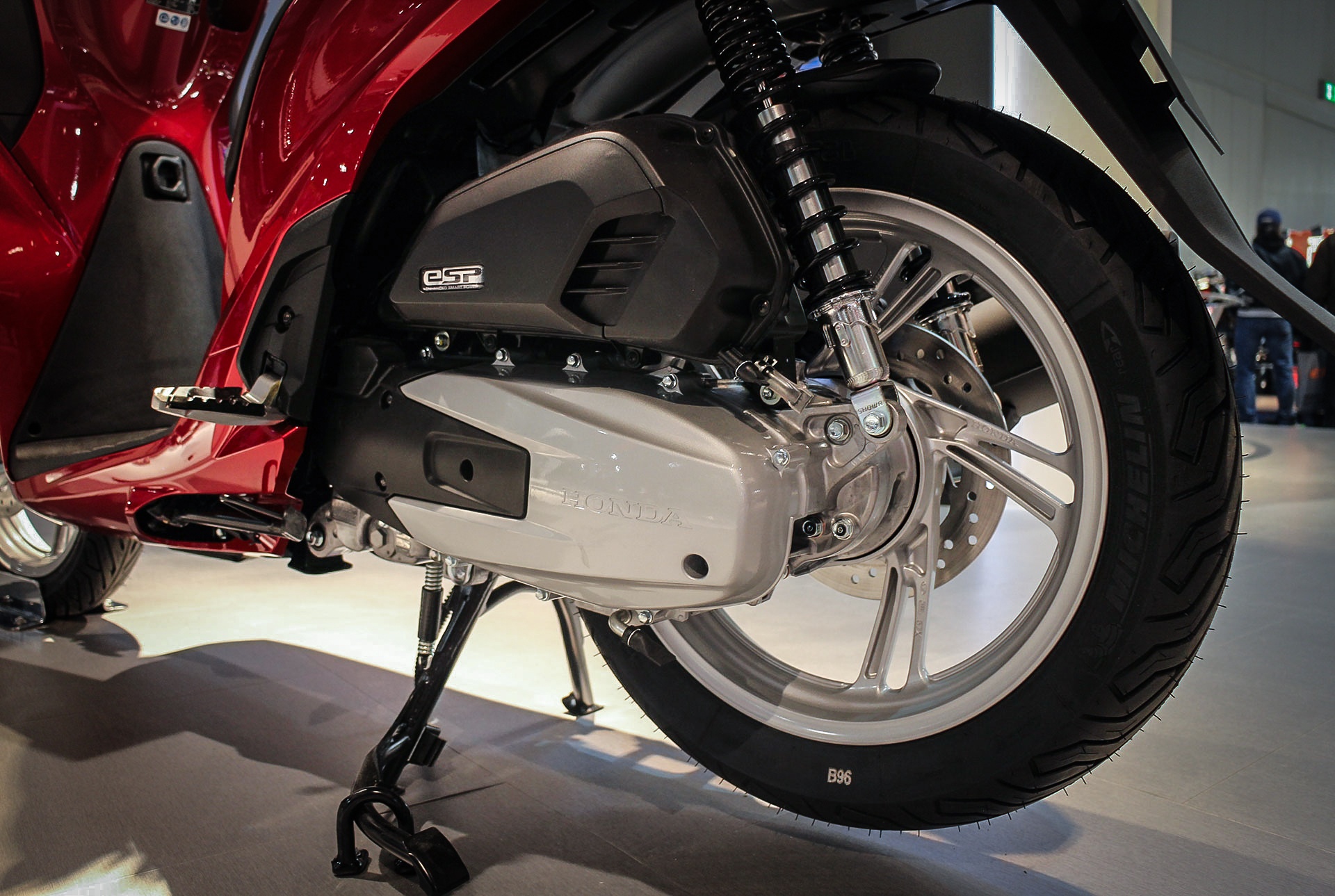 Honda SH 125i 2017 chau Au anh 6