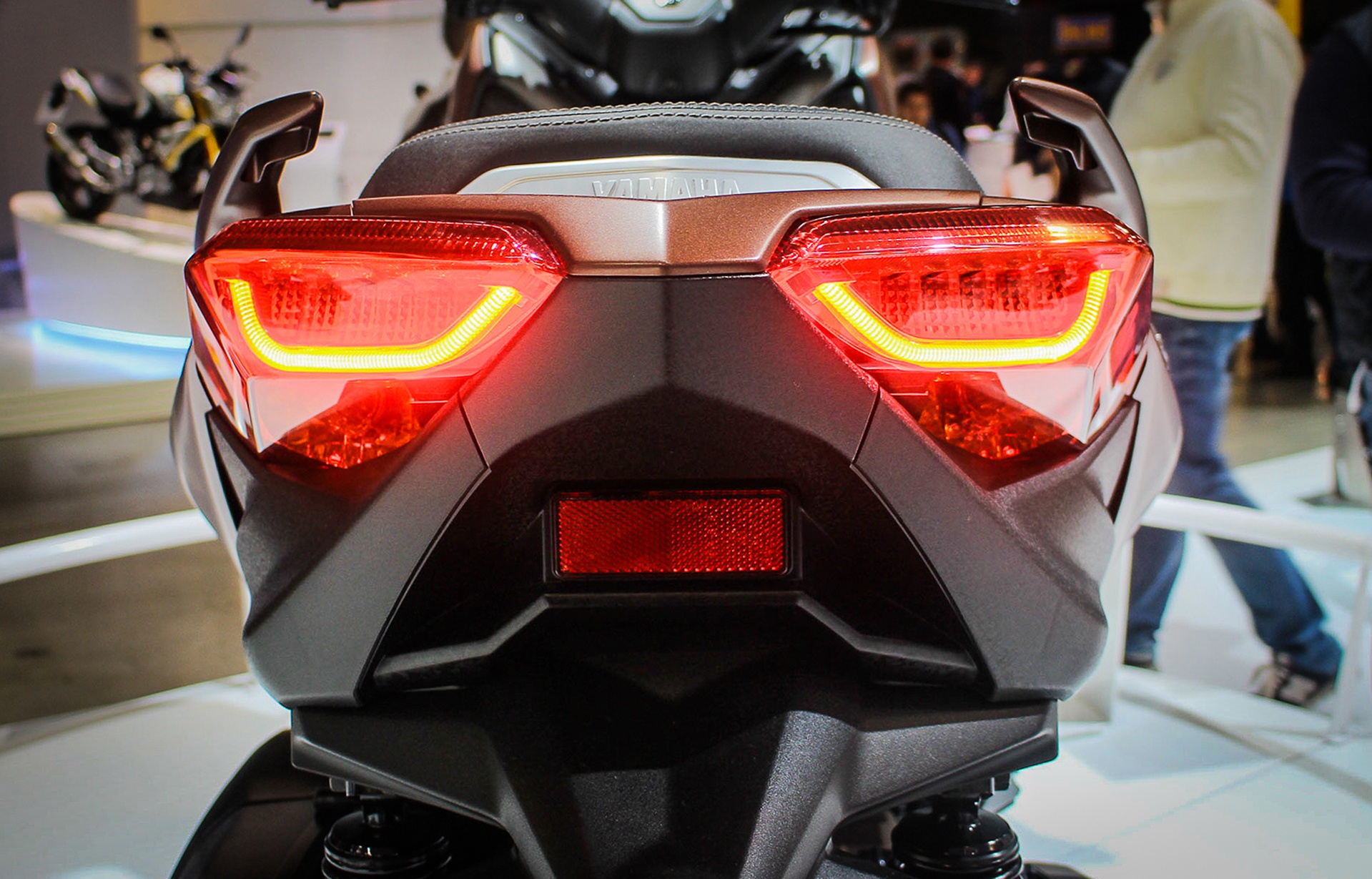 Yamaha X-MAX về Việt Nam ảnh 7 Yamaha X-MAX ve Viet Nam anh 7
