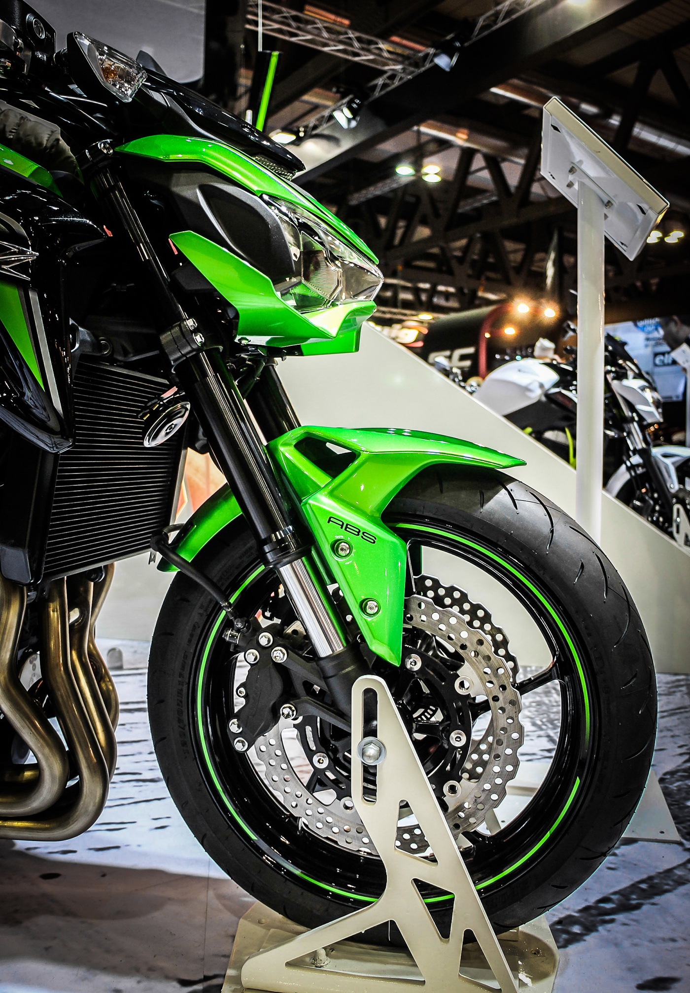 Kawasaki Z900 trình làng ảnh 3 Kawasaki Z900 trinh lang anh 3