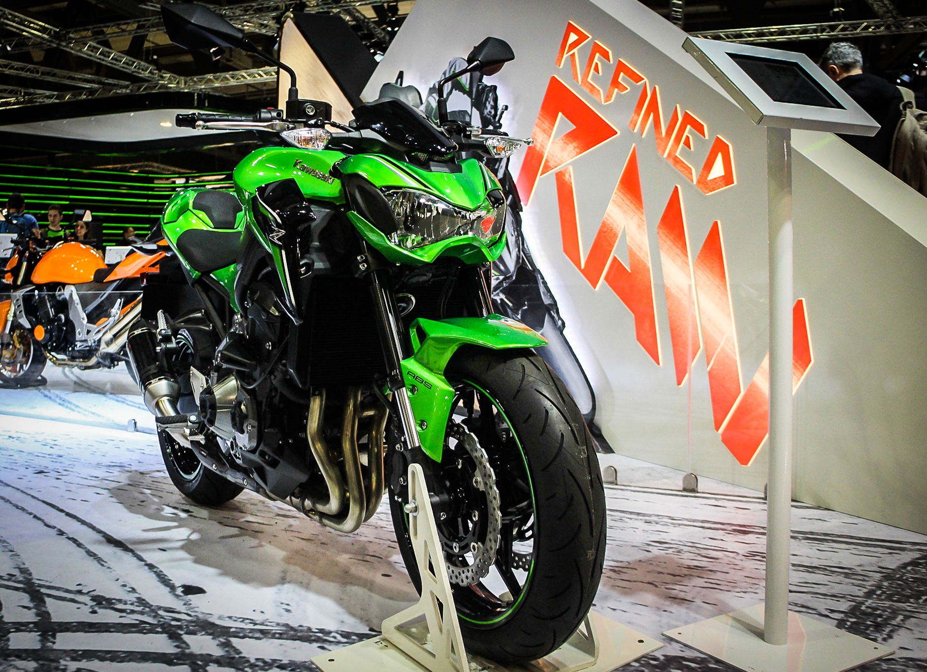Kawasaki Z900 trình làng ảnh 2 Kawasaki Z900 trinh lang anh 2