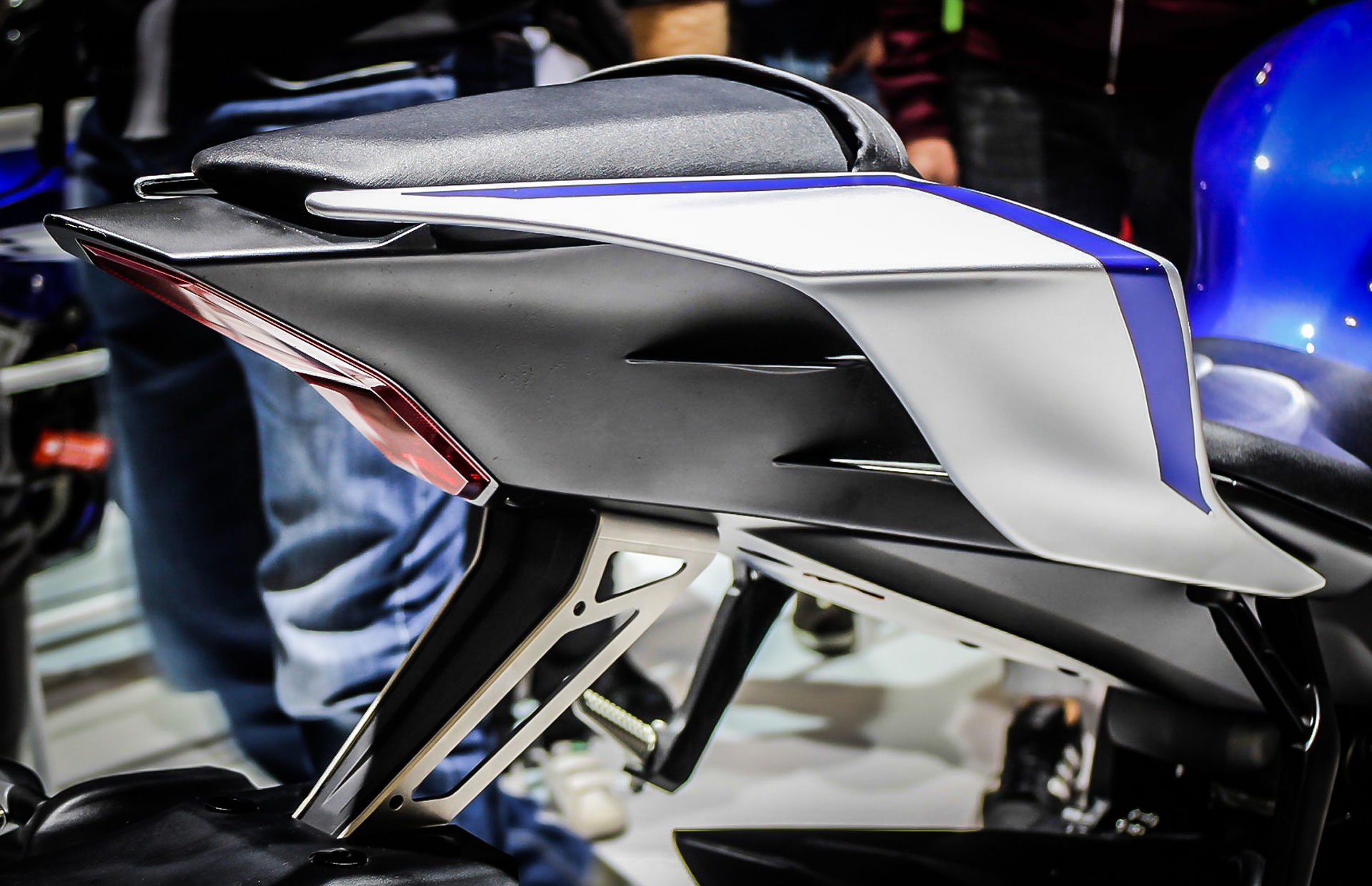 Yamaha R6 2017 gia bao nhieu anh 7