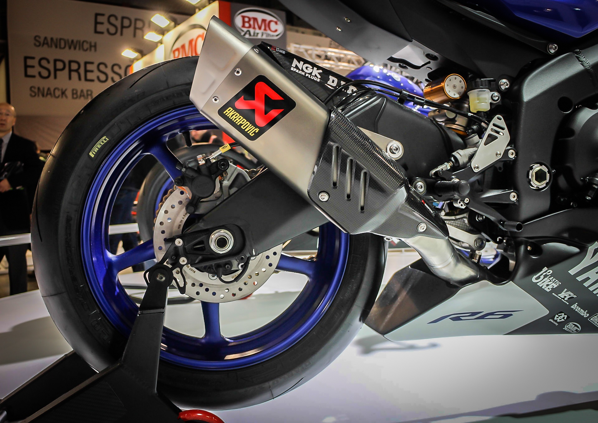 Yamaha R6 2017 gia bao nhieu anh 9