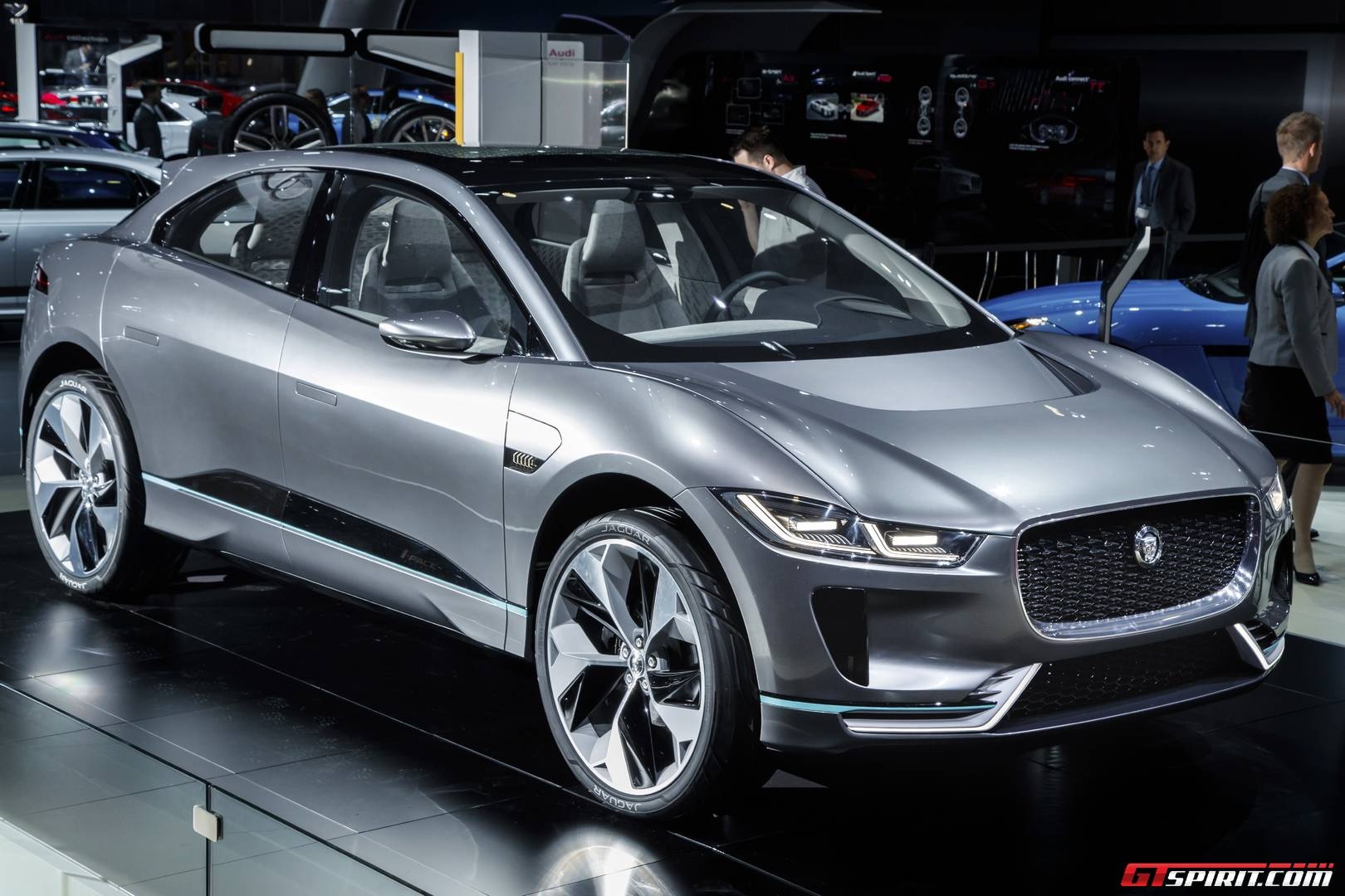 xe moi ra mat thang 11 anh 7