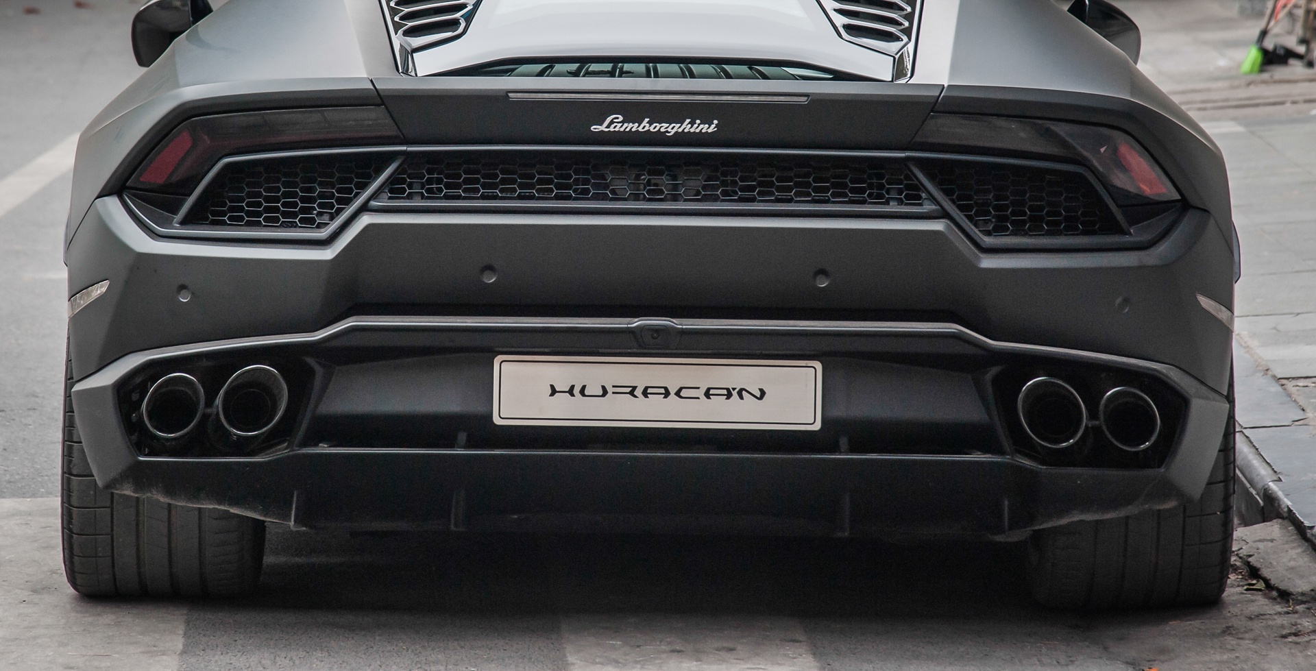 Lamborghini Huracan den mo tai Viet Nam anh 5
