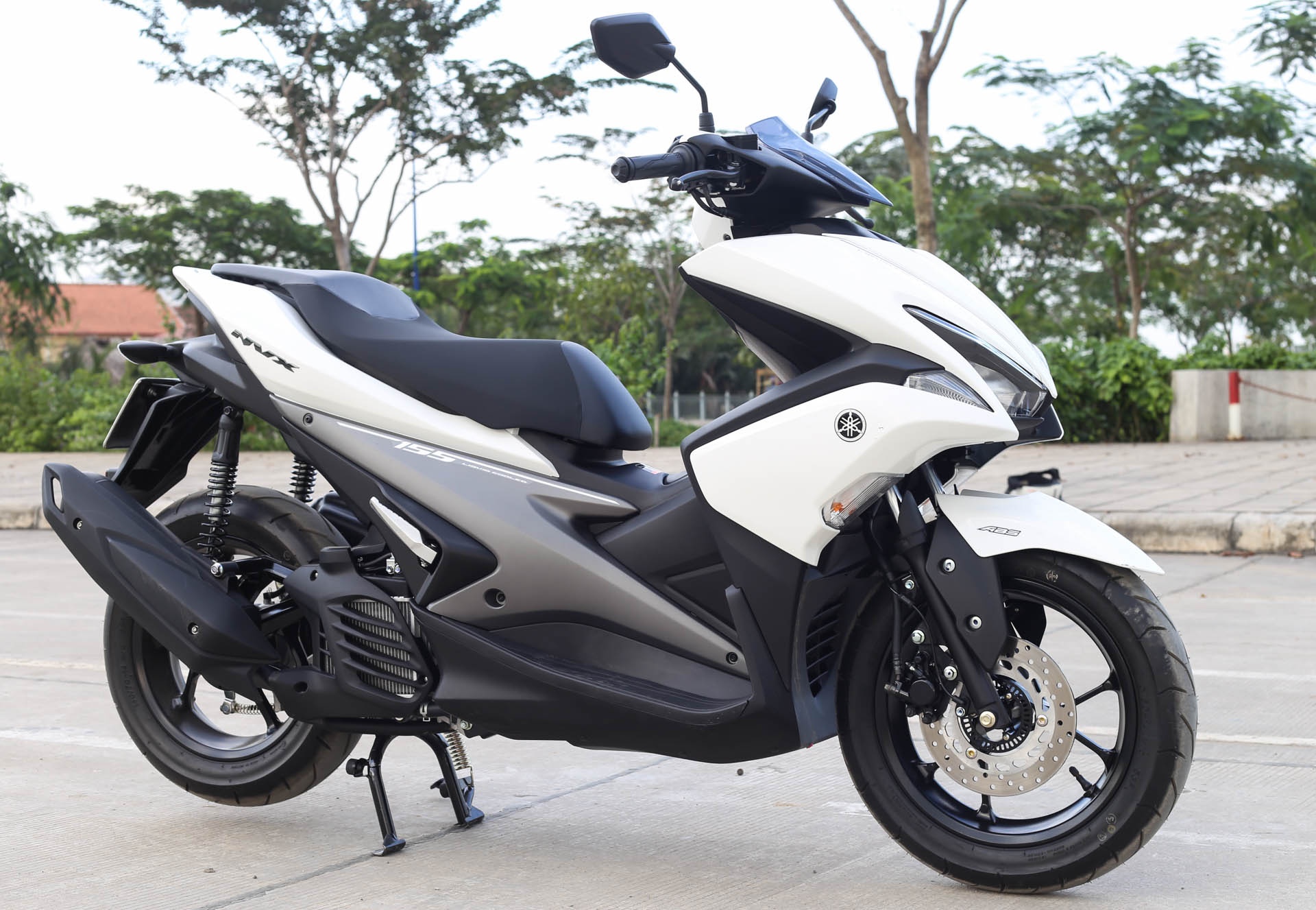 Yamaha NVX co gia tu 45 trieu tai Viet Nam hinh anh