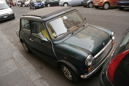 Ngay khong xe hoi tai Italy hinh anh