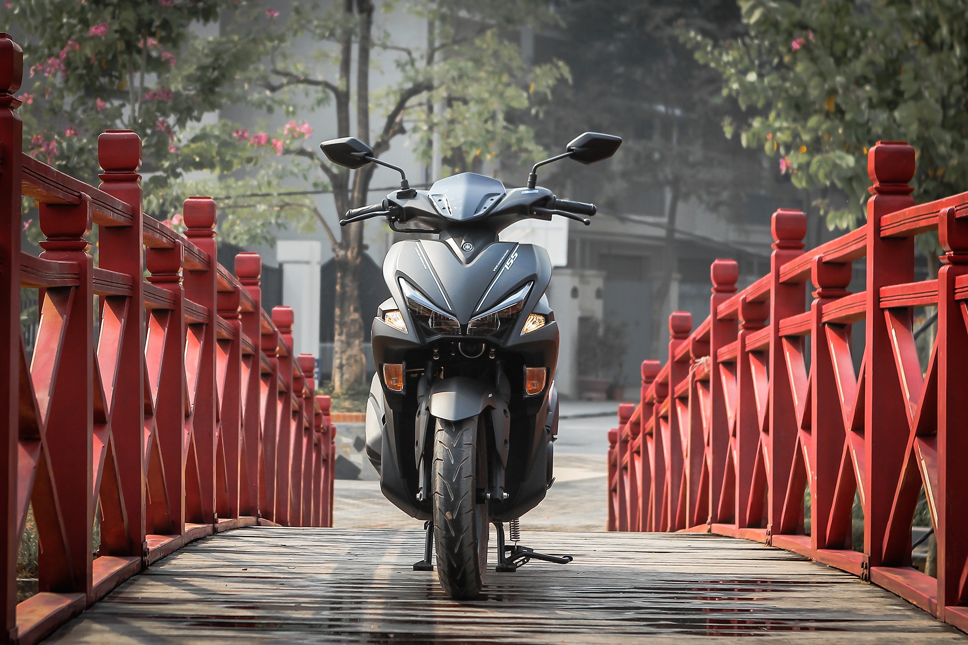Yamaha NVX đen mờ ảnh 12 Yamaha NVX den mo anh 12