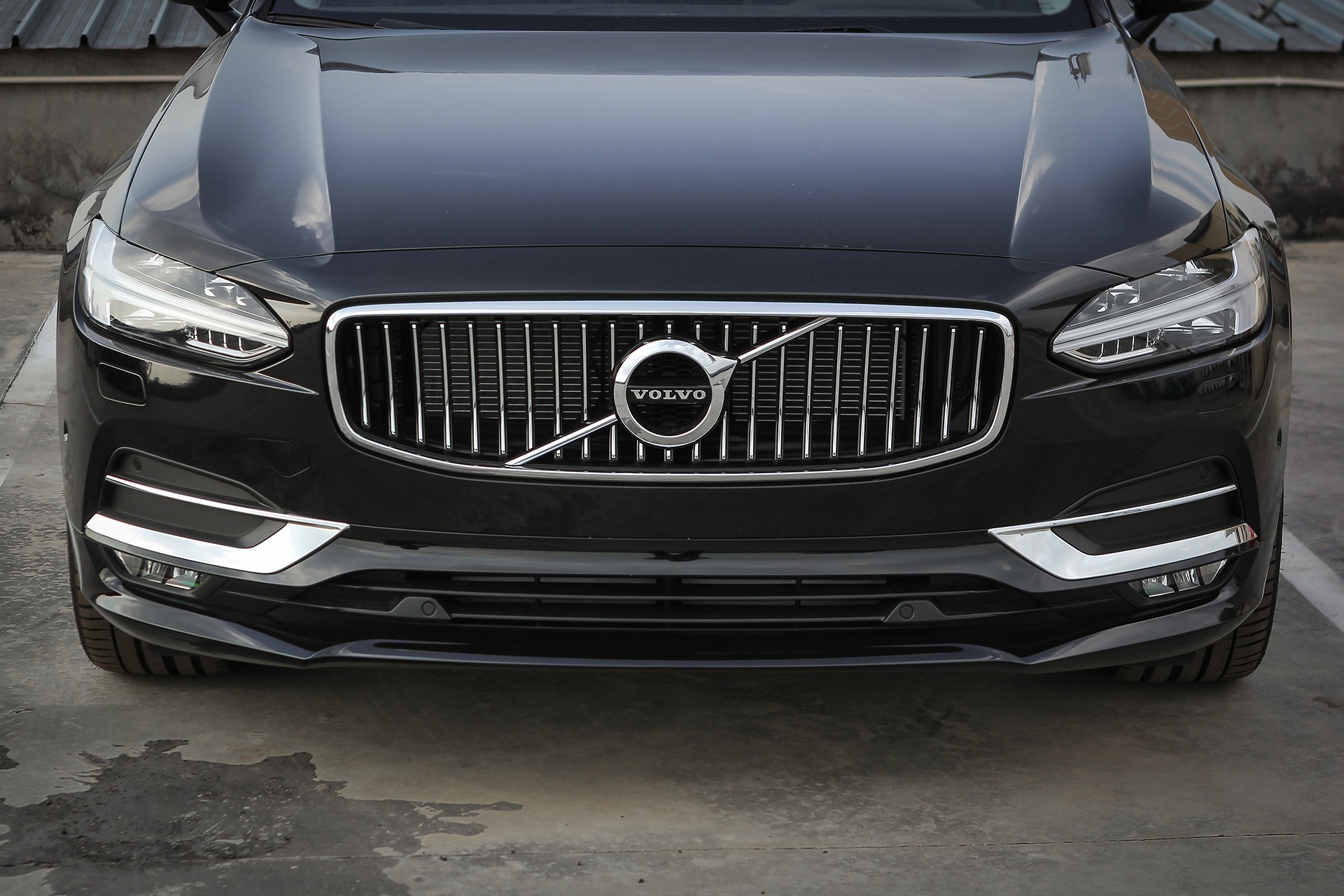 Volvo S90 Momentum gia hon 2 ty anh 4