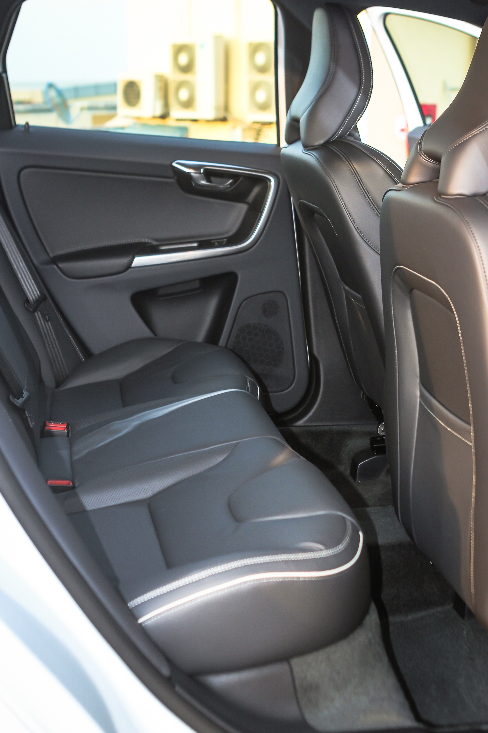 thong so Volvo XC60 anh 10