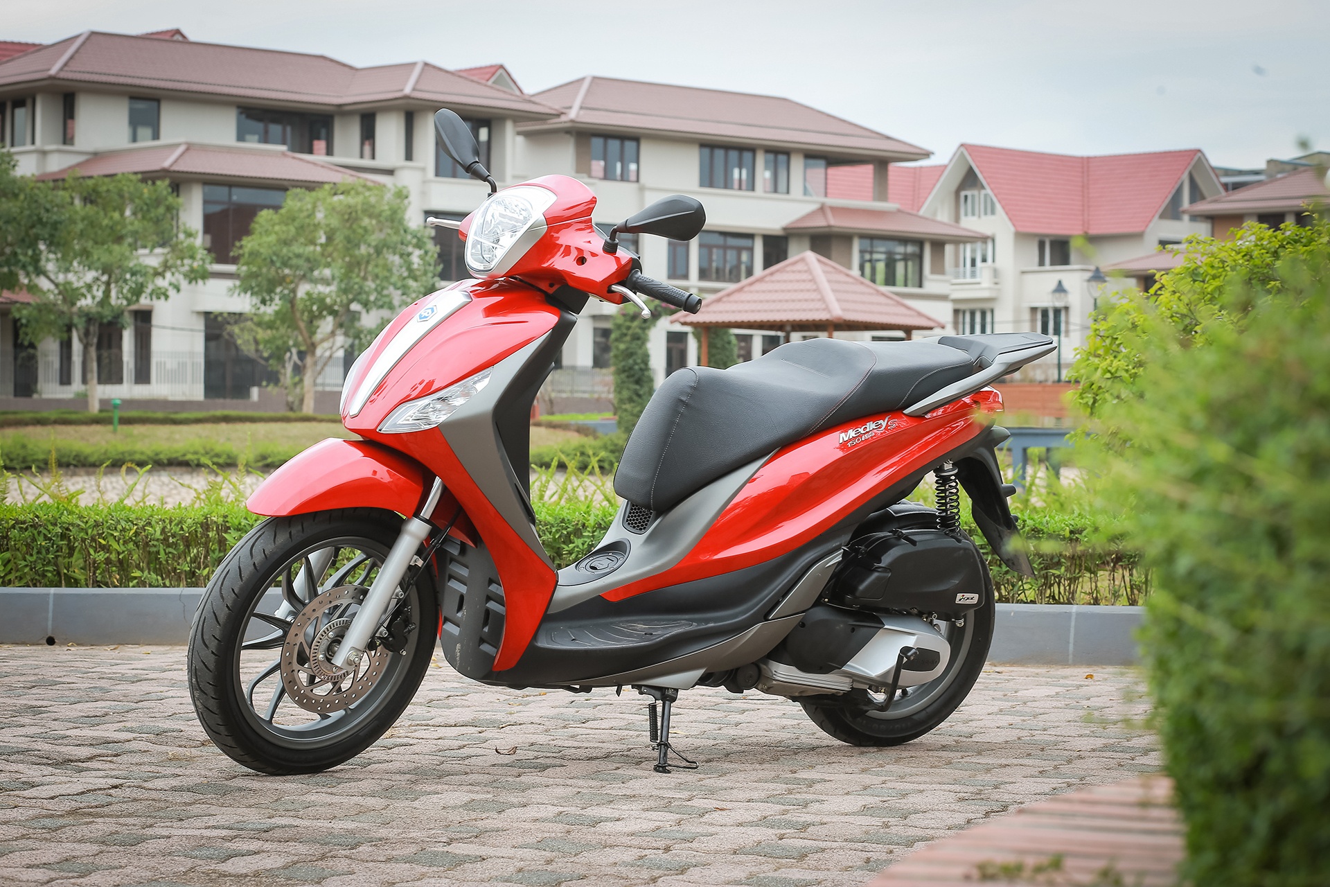 Danh gia Medley 150 S ABS: An toan, nhieu tien ich hinh anh