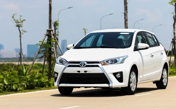 Toyota Yaris 2016 dat khach o Viet Nam hinh anh