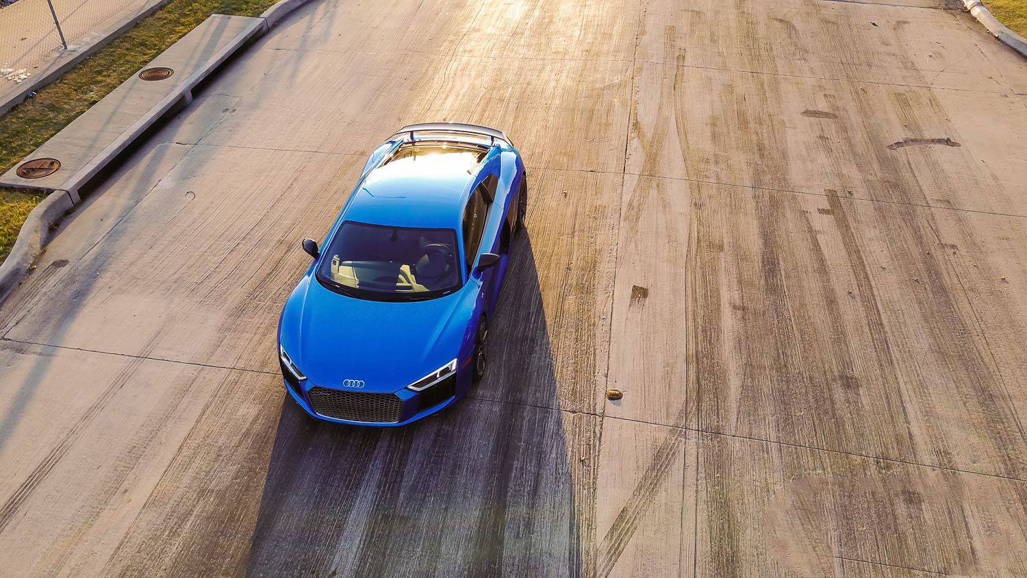 Sieu xe Audi R8 V10 Plus 2017 do anh 5