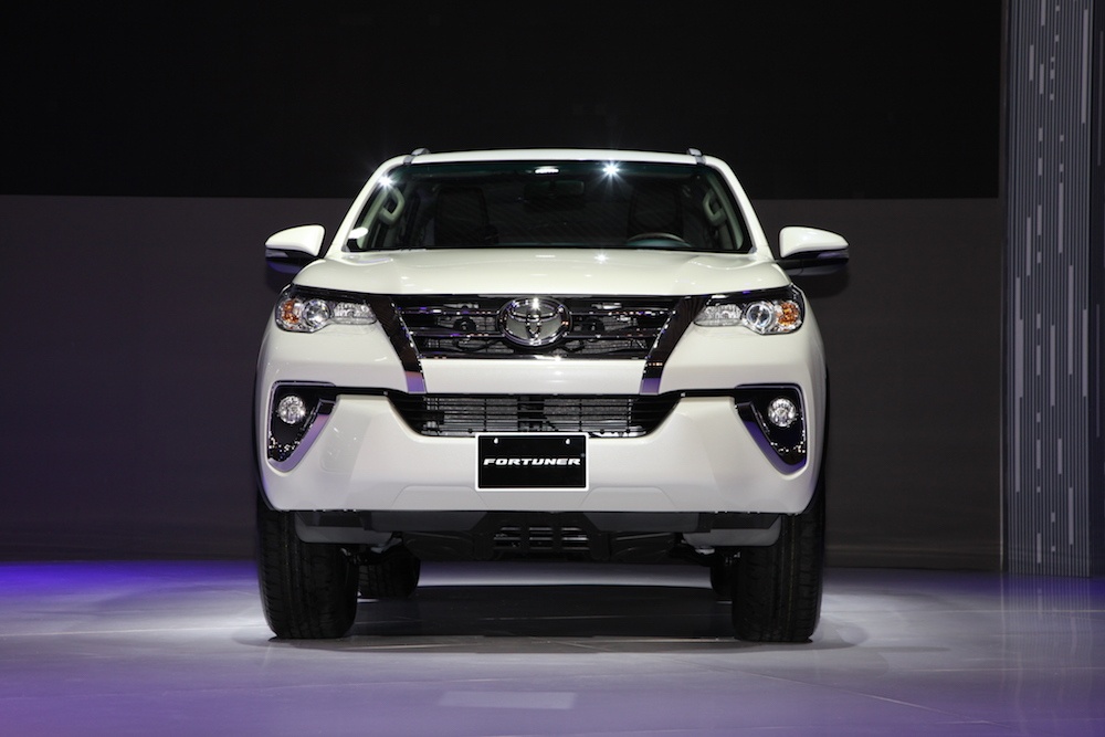 Toyota Fortuner 2017 gia bao nhieu anh 3