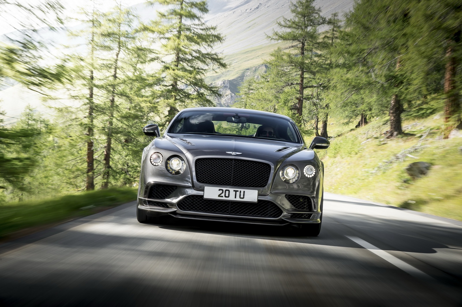 Bentley Continental Supersports 2017 gia bao nhieu anh 2