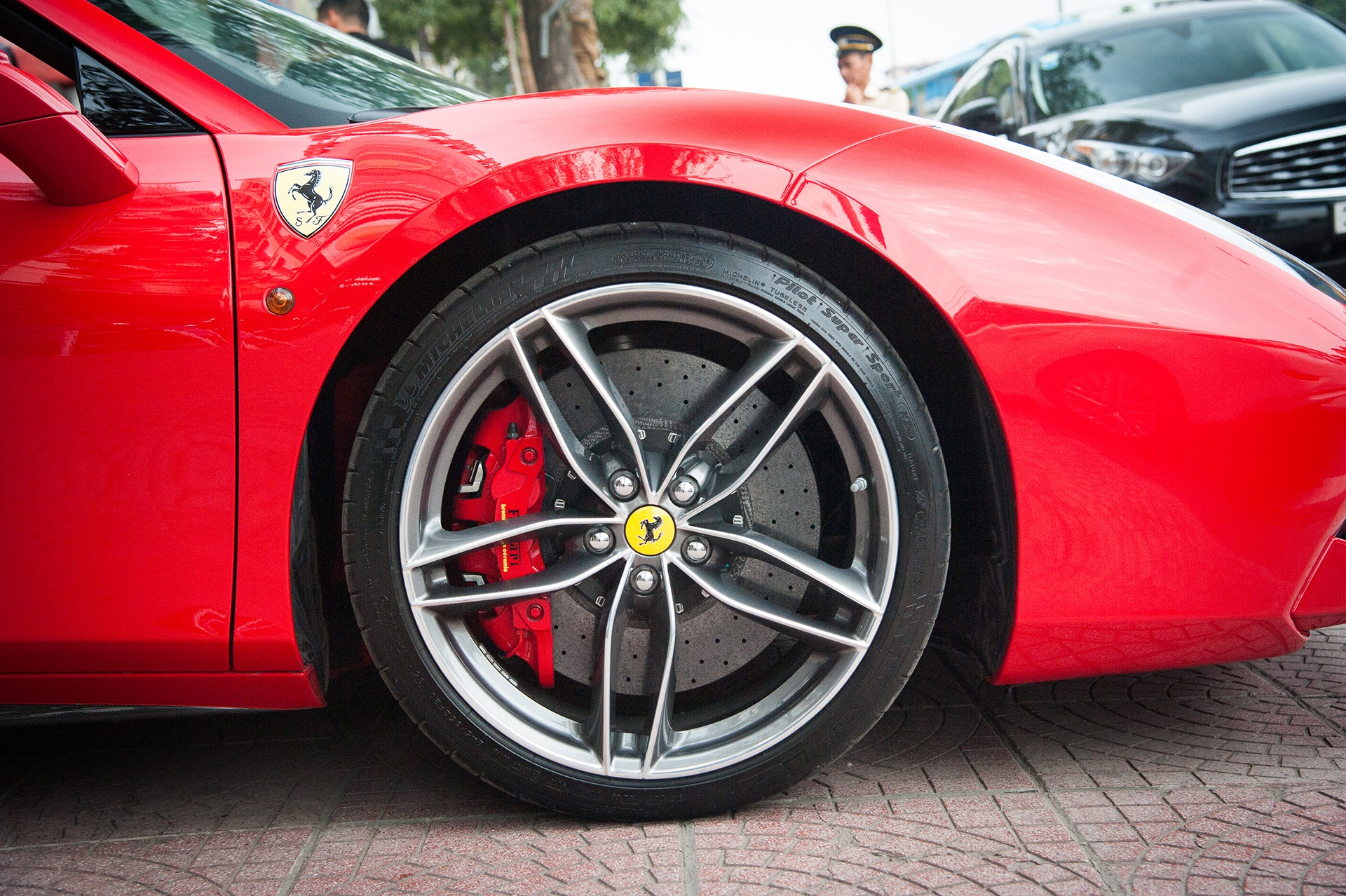 sieu xe Ferrari 488 GTB Spider tai Viet Nam anh 4