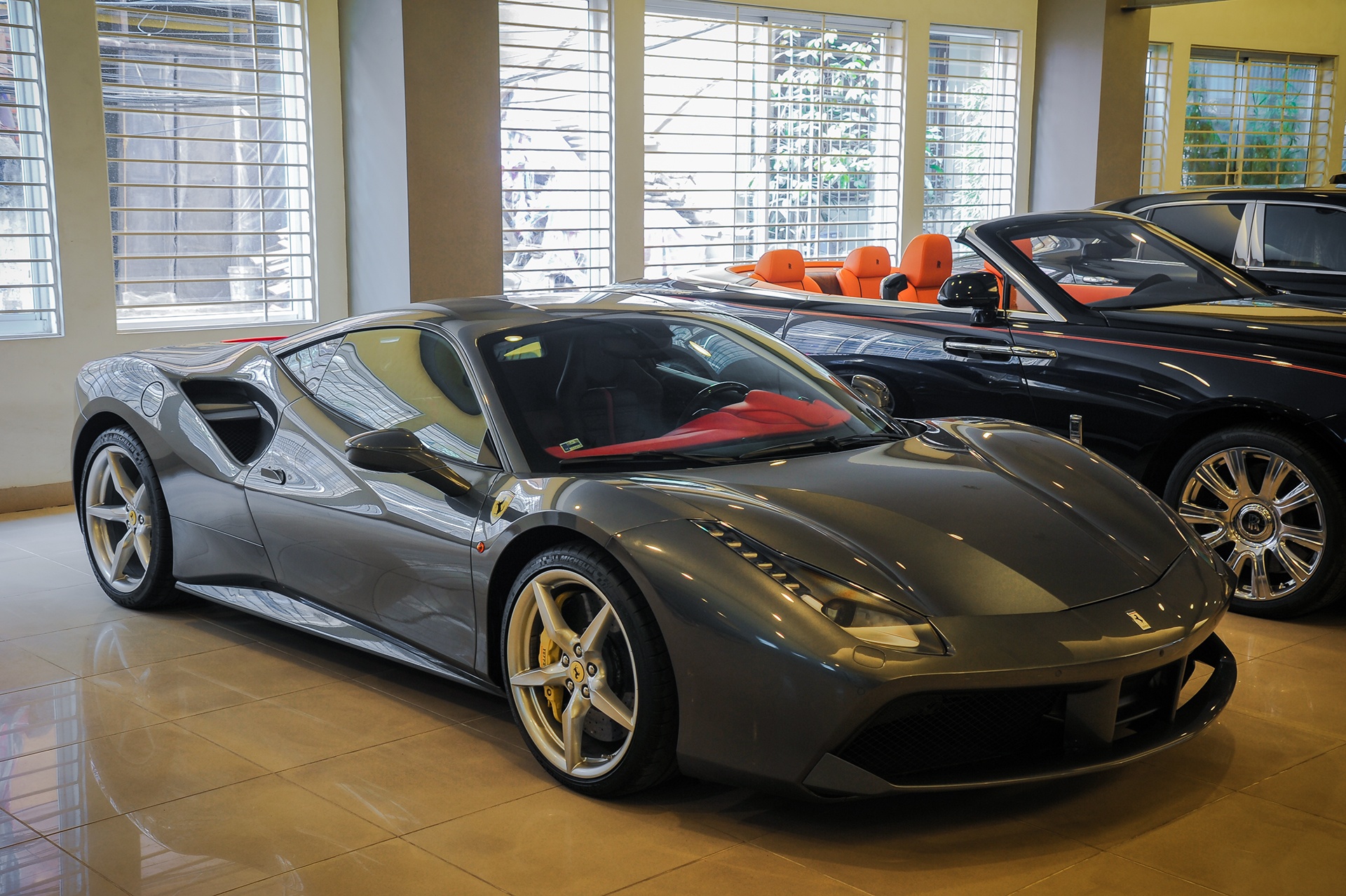 ham sieu xe khung tai Ha Noi anh 3