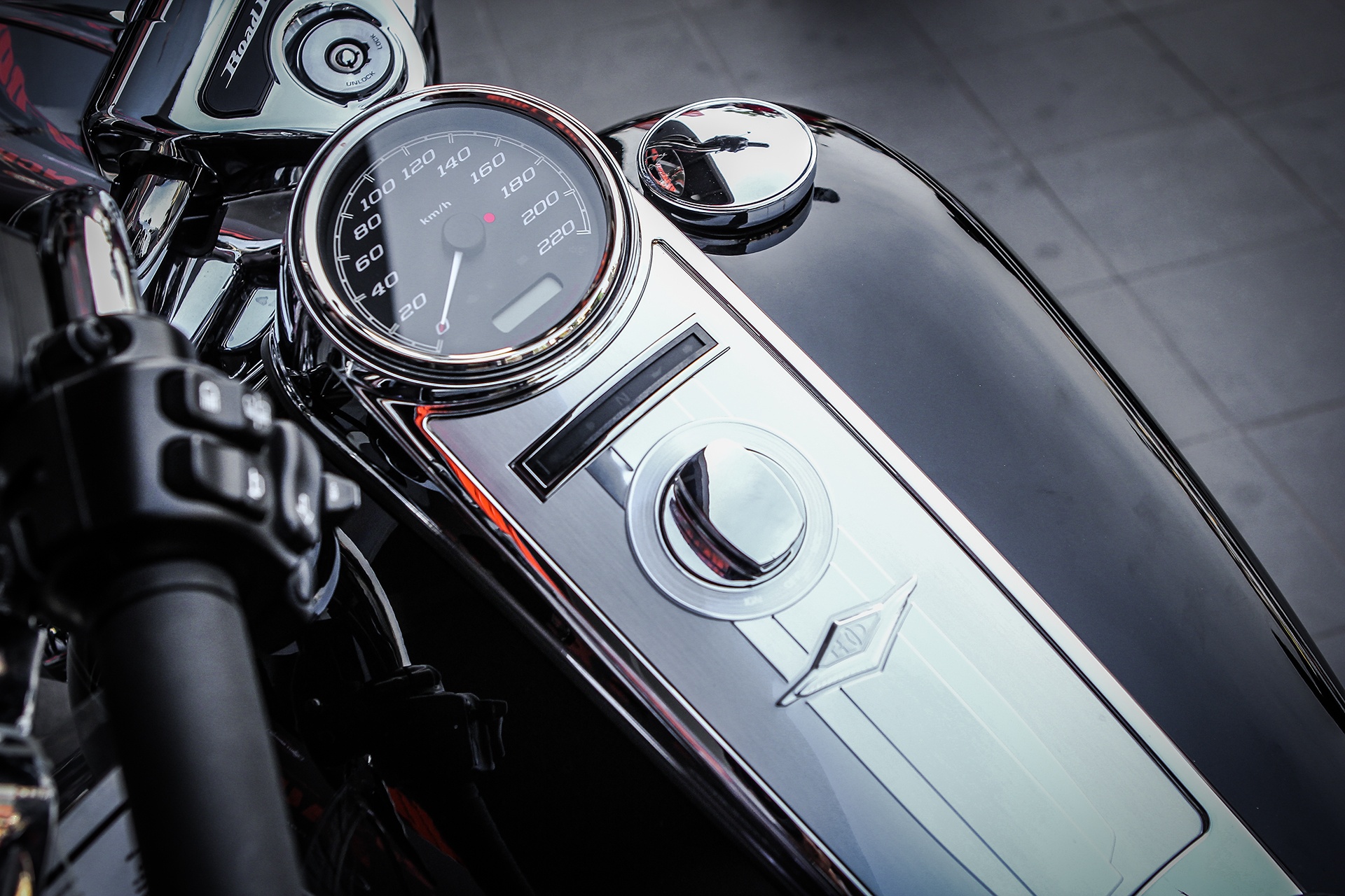 Harley-Davidson Road King gia hon 1 ty tai Ha Noi anh 4