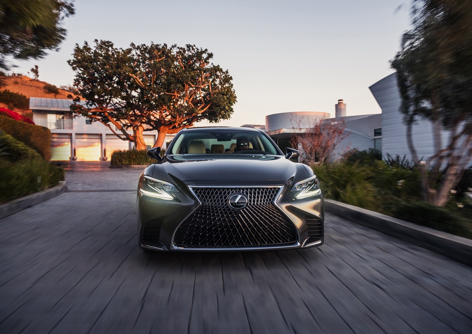 Lexus LS 2018 ra mat anh 3