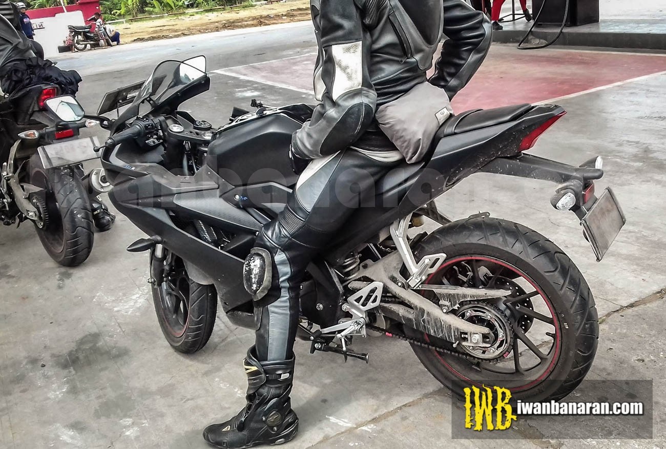 Yamaha YZF-R15 hoan toan moi tiep tuc lo anh chay thu hinh anh