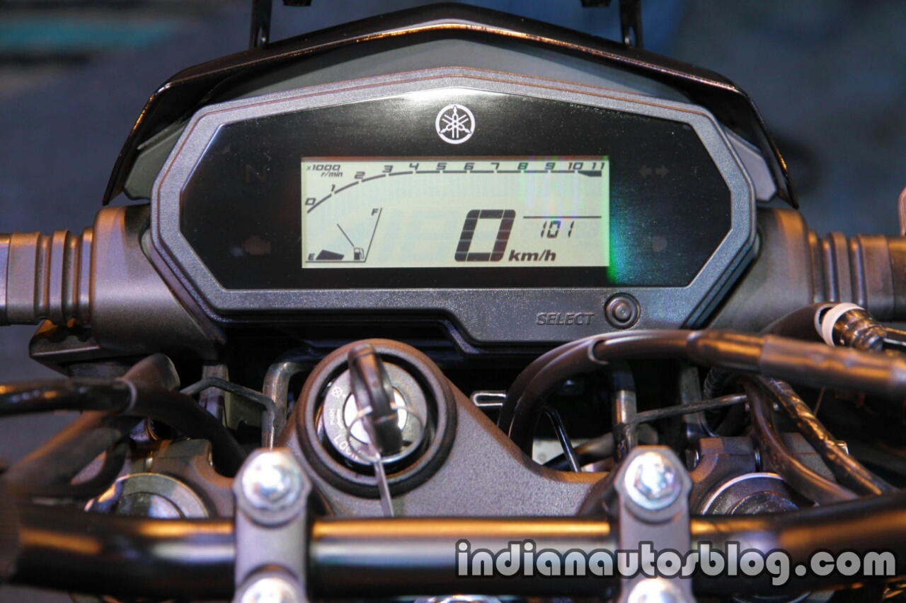 Yamaha FZ 25 moi ra mat anh 4