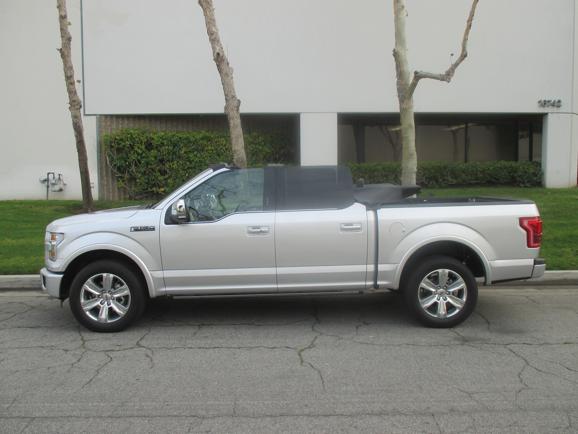 Ford F-150 do xe mui tran anh 1