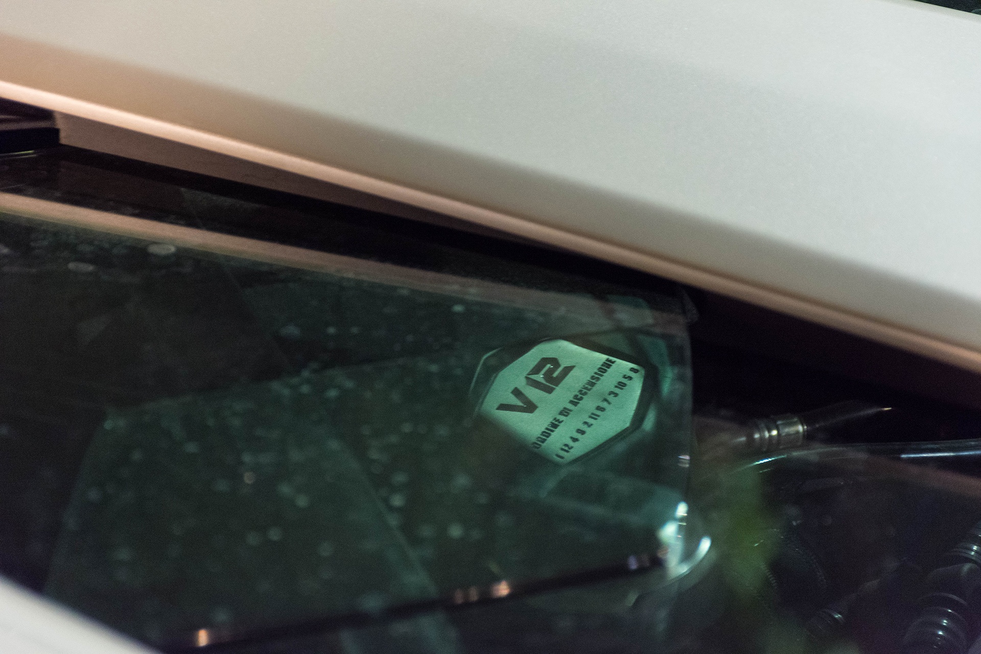 Lamborghini Aventador Roadster tai Ha Noi anh 9