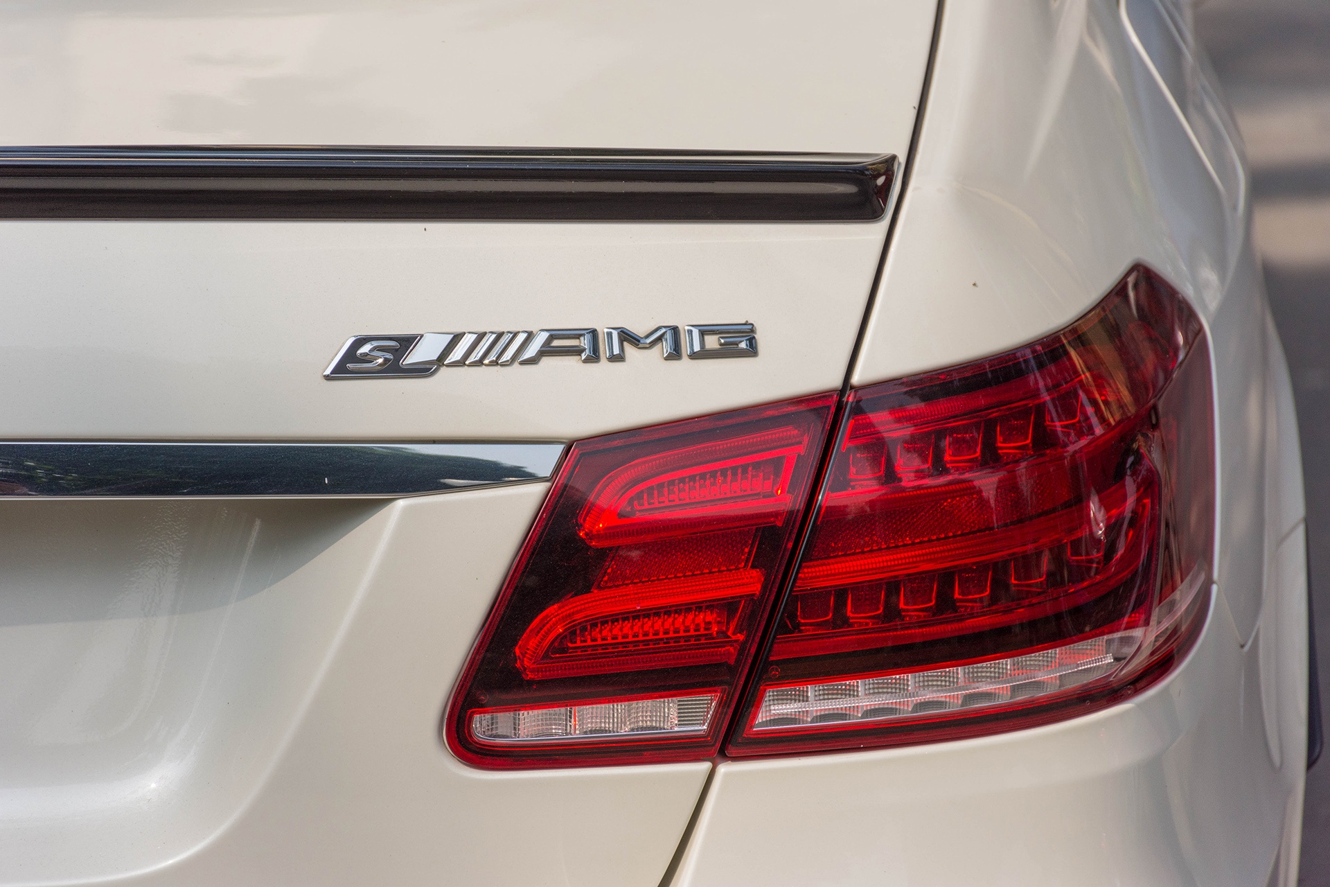 Mercedes E63 S AMG tai Viet Nam anh 5