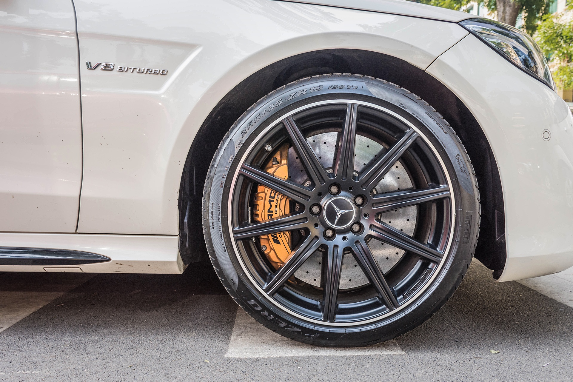 Mercedes E63 S AMG tai Viet Nam anh 6