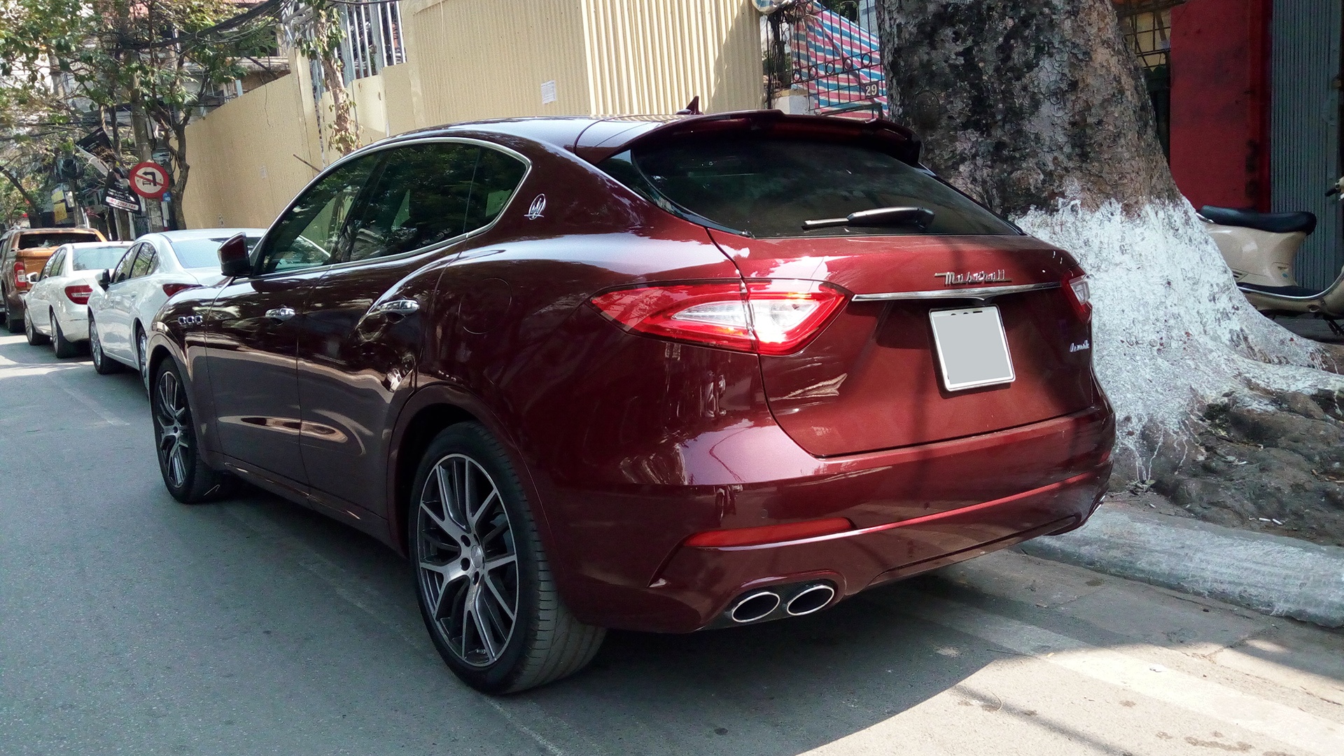 Maserati Levante mau doc tai Viet Nam anh 5