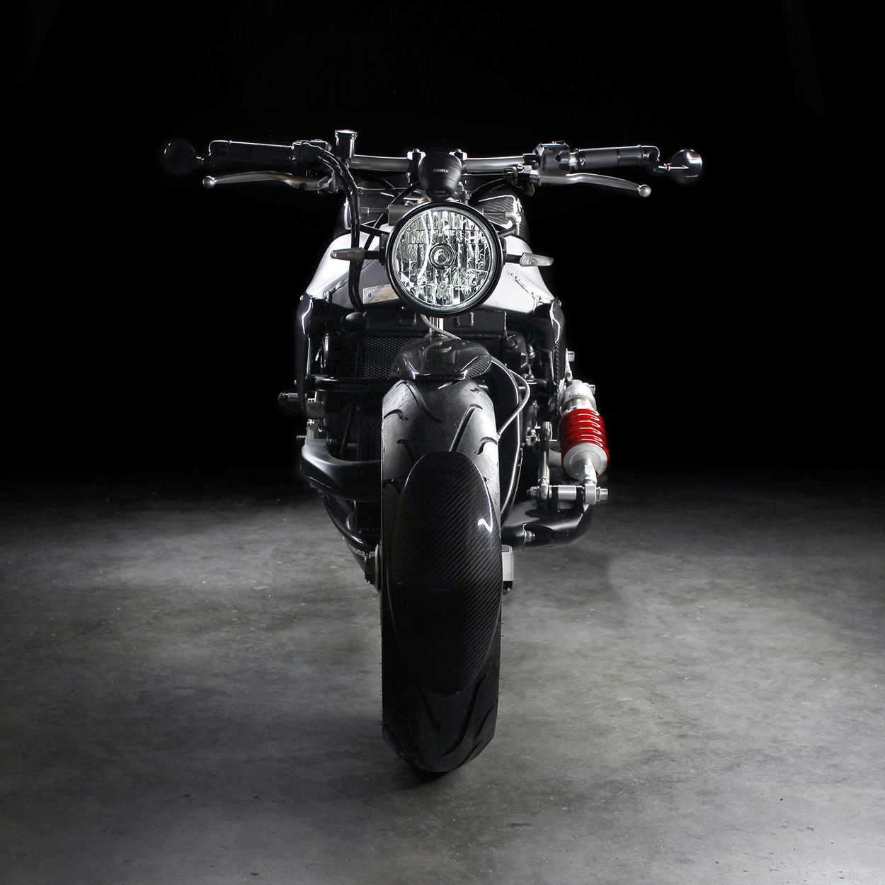 Yamaha YZF-R1 độ kiểu dáng lạ ảnh 7 Yamaha YZF-R1 do kieu dang la anh 7