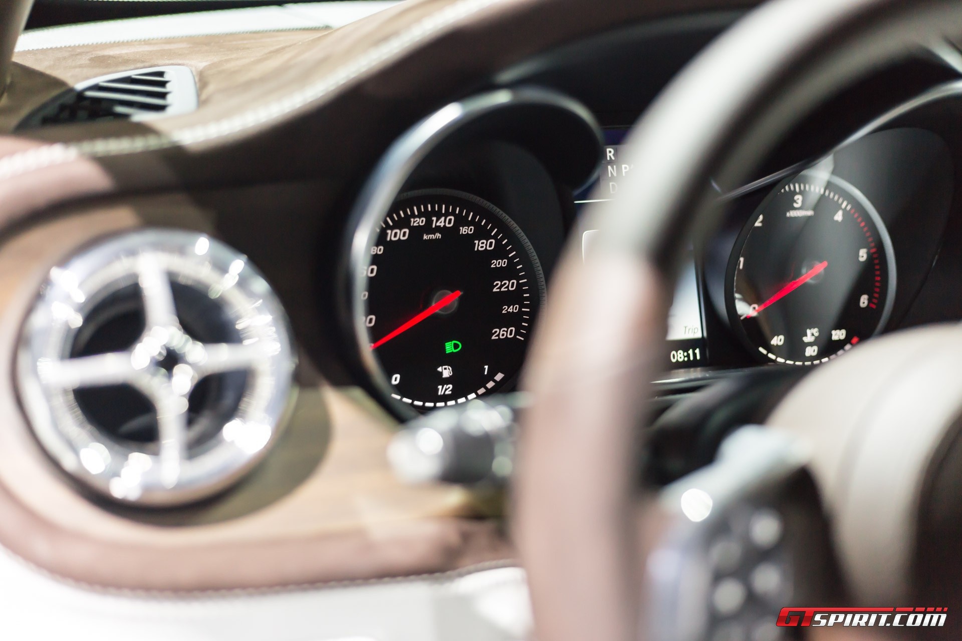 xe ban tai Mercedes-Benz X-Class anh 7