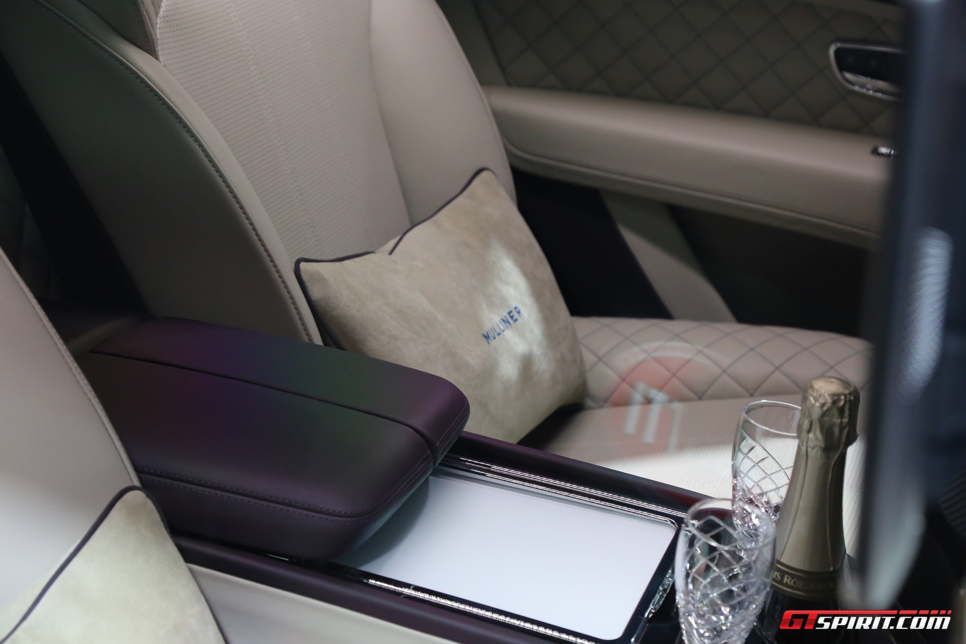 SUV sieu sang Bentley Bentayga Mulliner anh 4