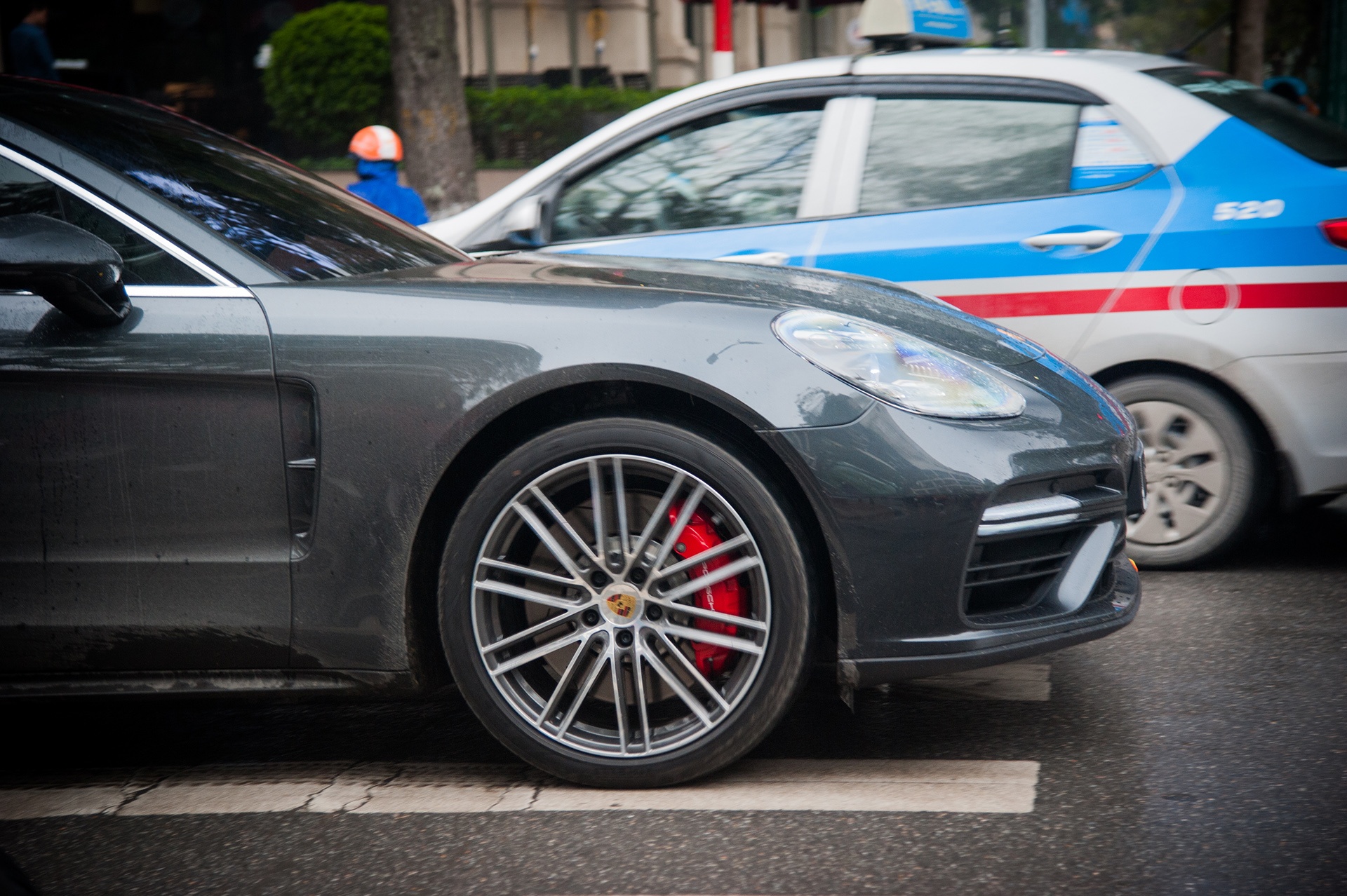 Porsche Panamera 2017 tai Ha Noi anh 4
