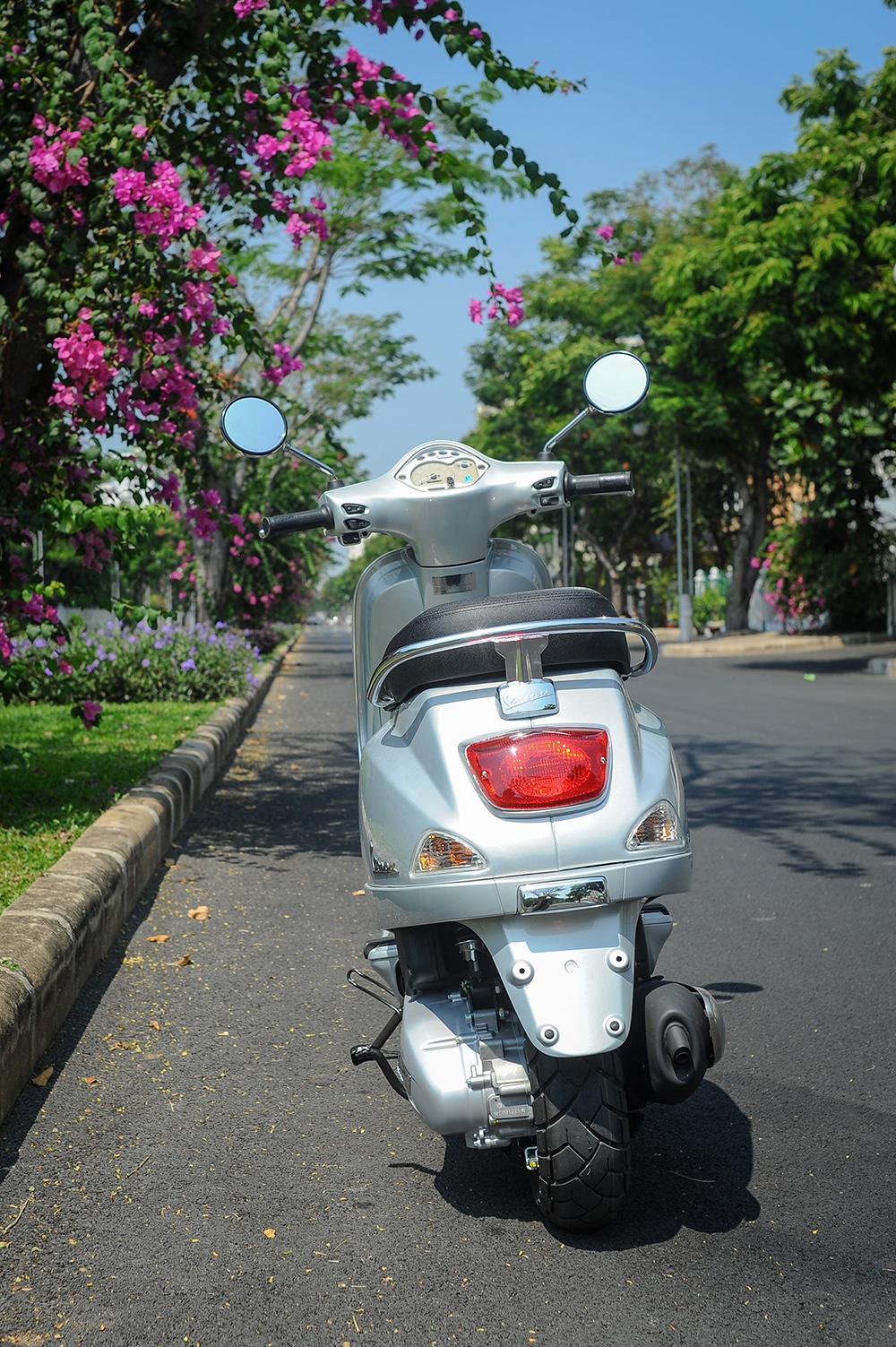 Vespa LX 2017 ra mắt ảnh 2 Vespa LX 2017 ra mat anh 2