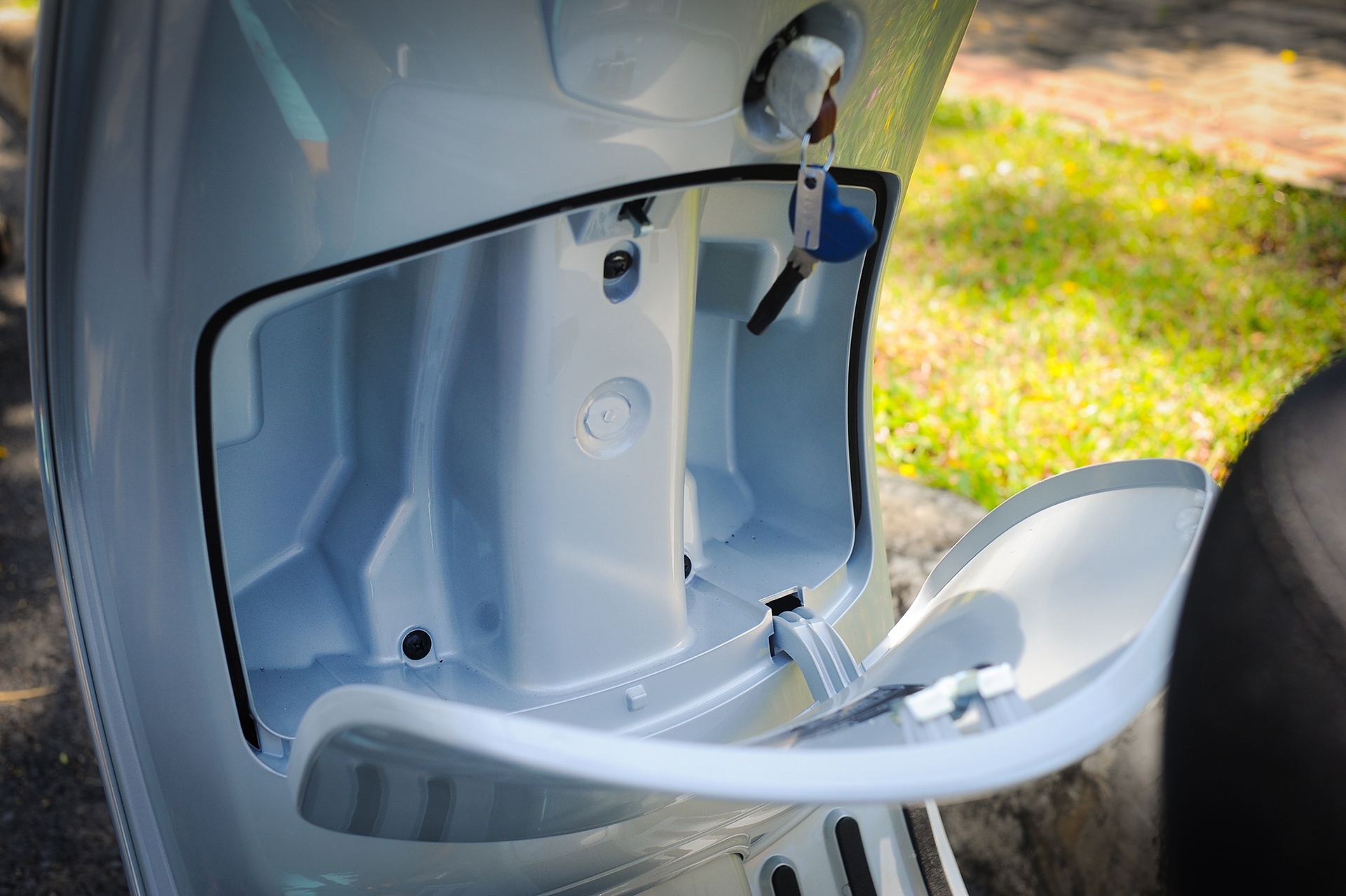 Vespa LX 2017 ra mắt ảnh 9 Vespa LX 2017 ra mat anh 9
