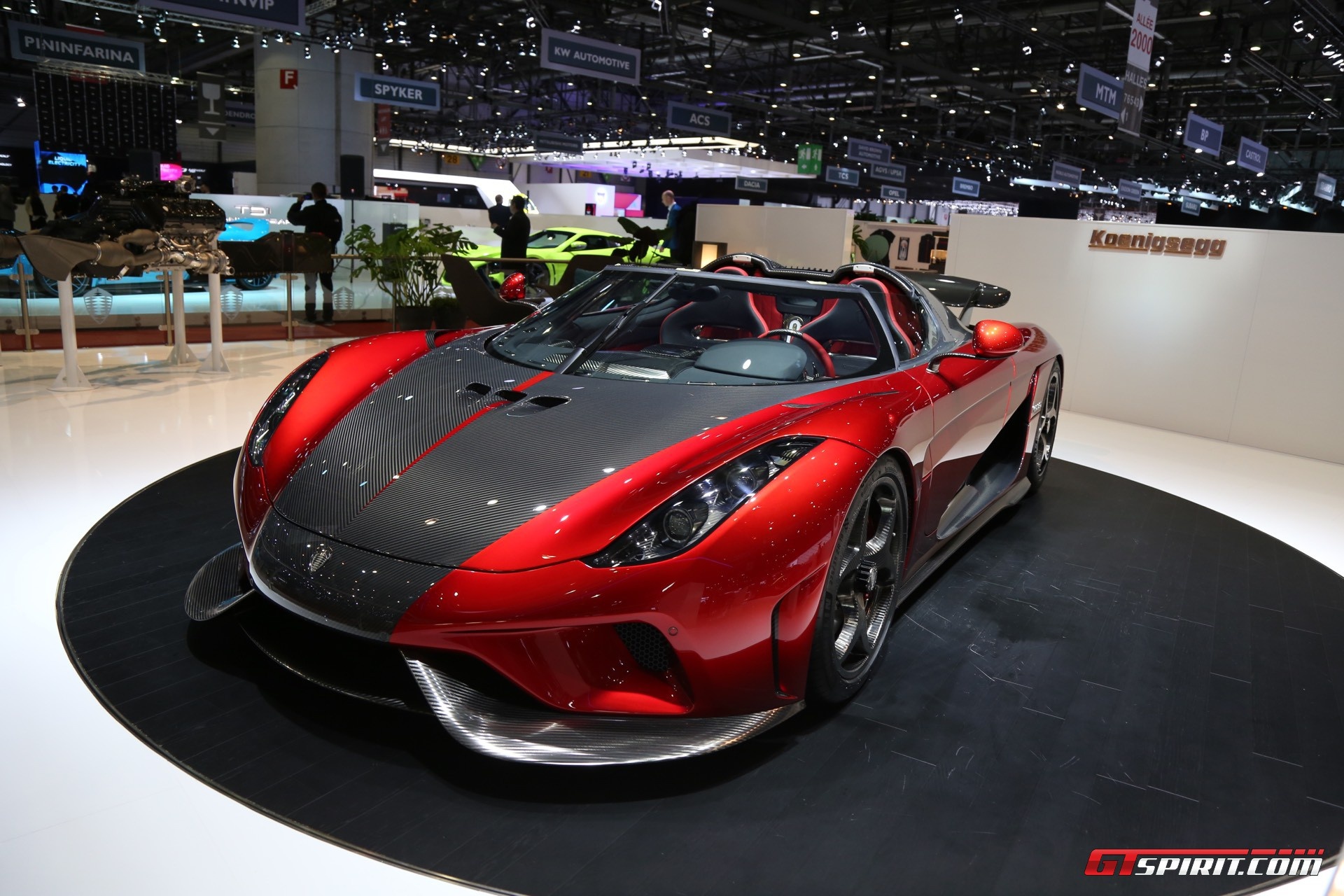 Koenigsegg cong bo thong so sieu xe 1.500 ma luc hinh anh