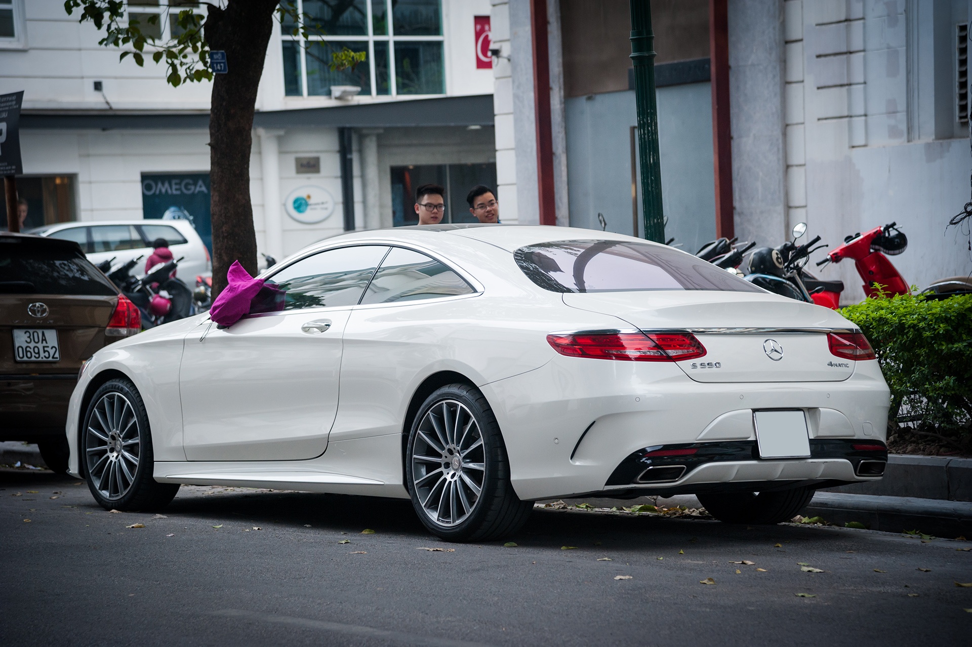 Mercedes-Benz S550 Coupe đầu tiên tại Việt Nam ảnh 4 Mercedes-Benz S550 Coupe dau tien tai Viet Nam anh 4