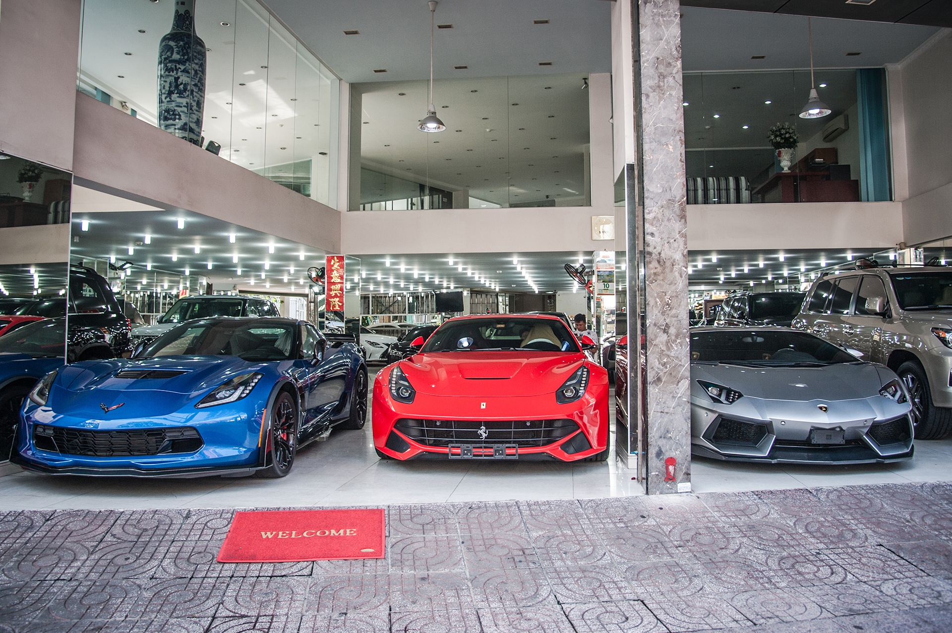 pho ban sieu xe tai Sai Gon anh 8