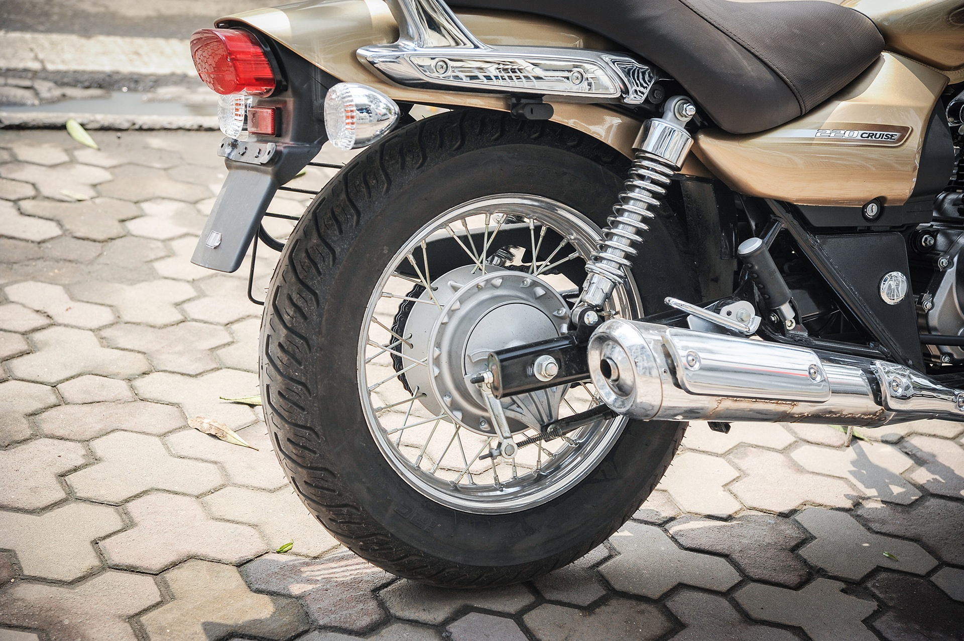 xe phan khoi lon gia re anh 7