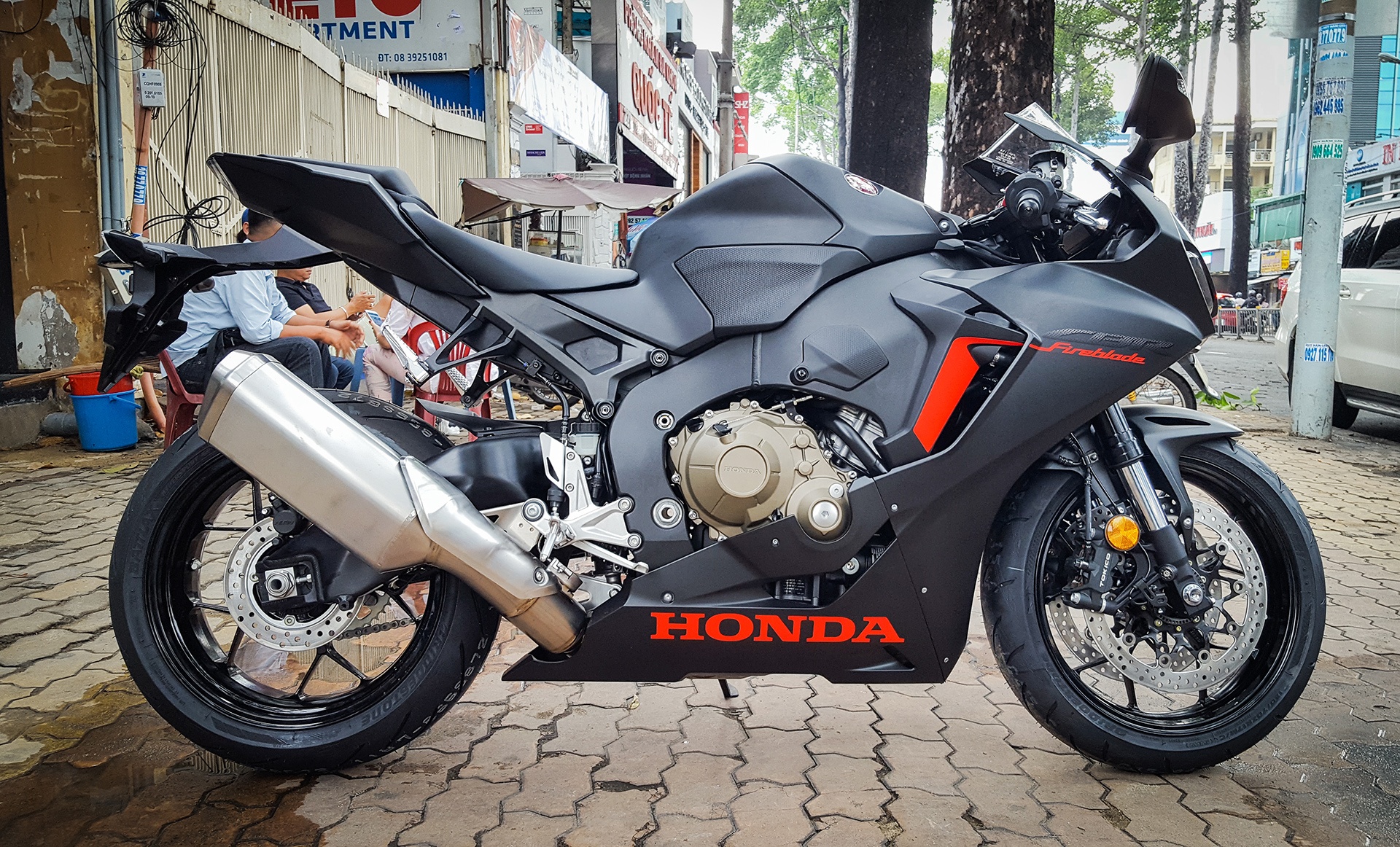 Honda CBR1000RR 2017 tai Viet Nam anh 1