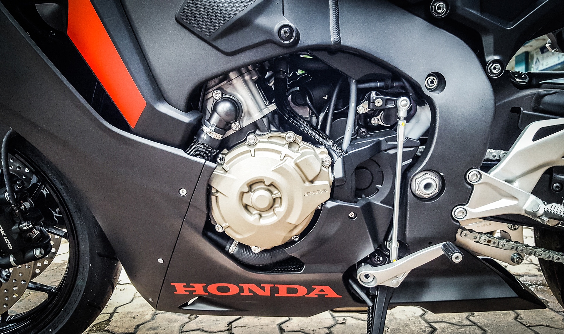 Honda CBR1000RR 2017 tai Viet Nam anh 7