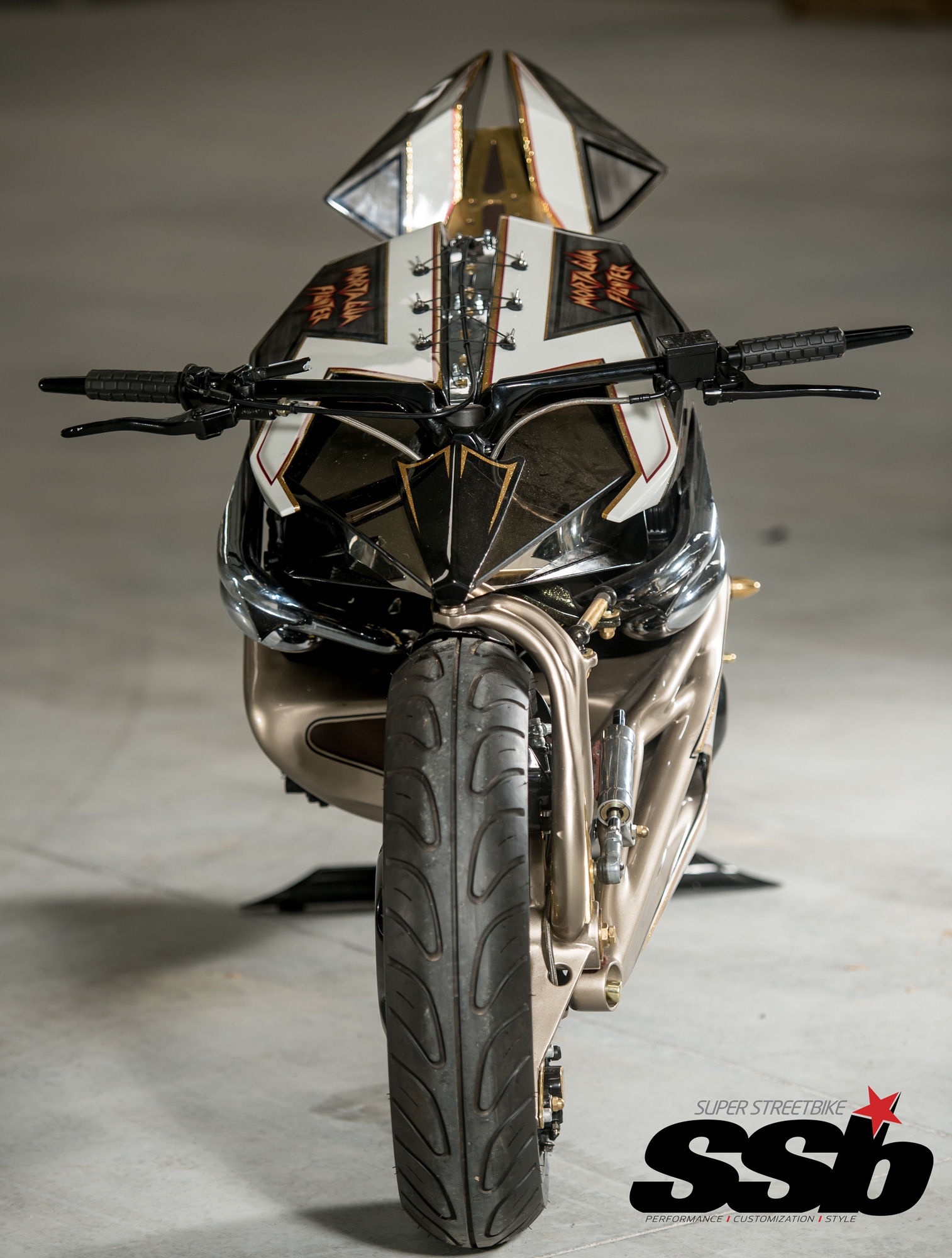 Suzuki GSX R1100 do doc anh 5