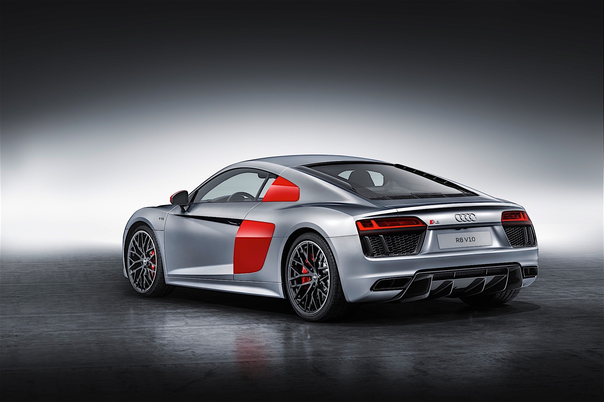 Audi R8 V10 ban dac biet anh 3